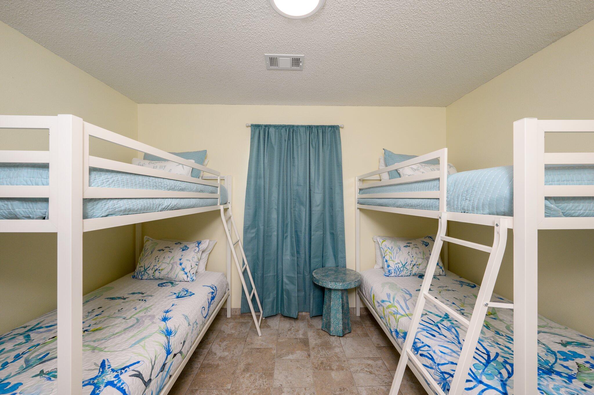 ST MARTIN BEACHWALK VILLAS - Residential