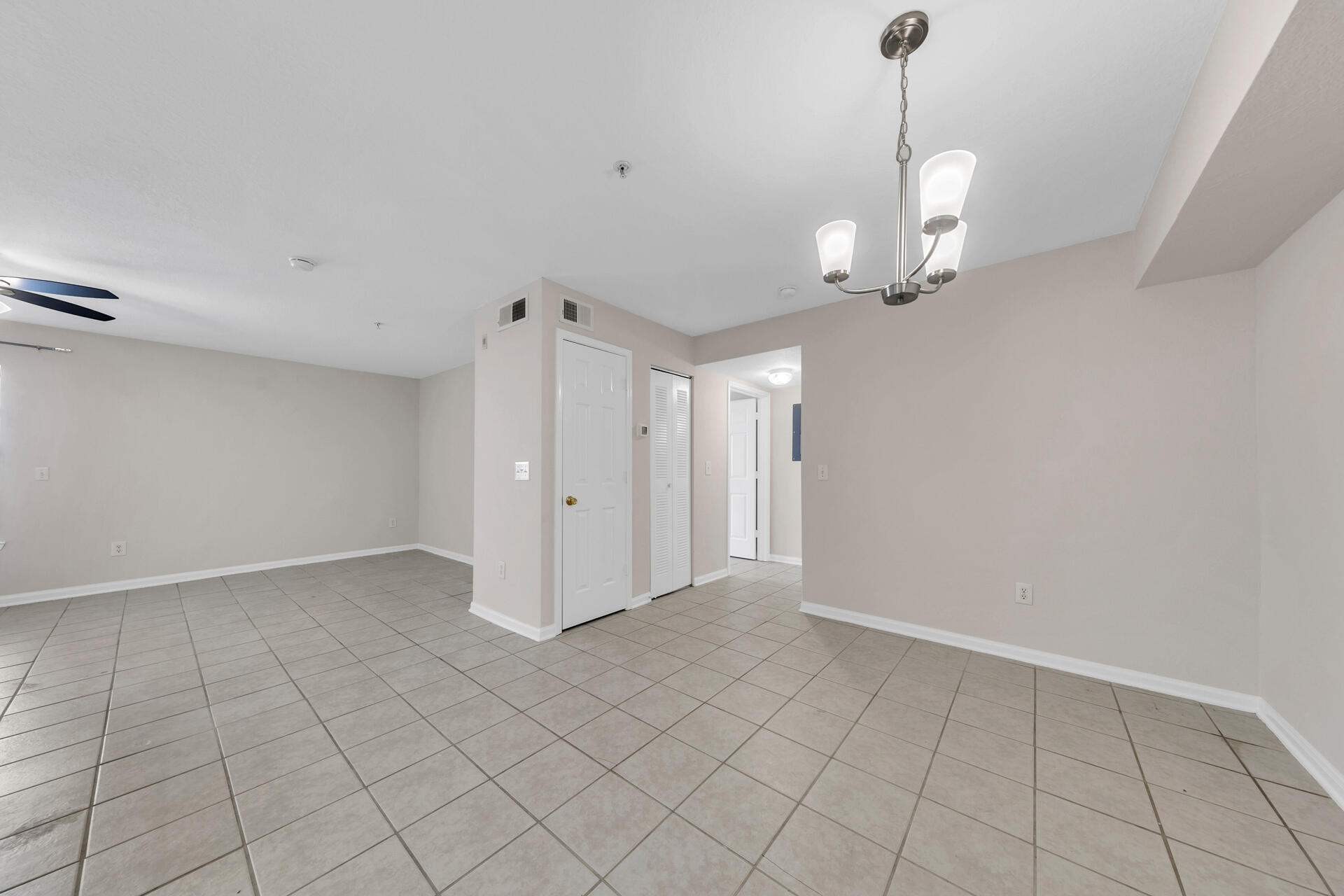 INDIAN LAKE - Residential