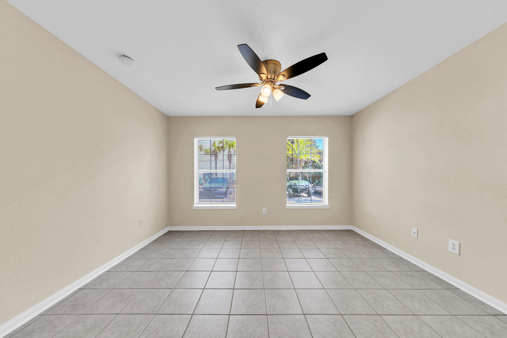 INDIAN LAKE - Residential
