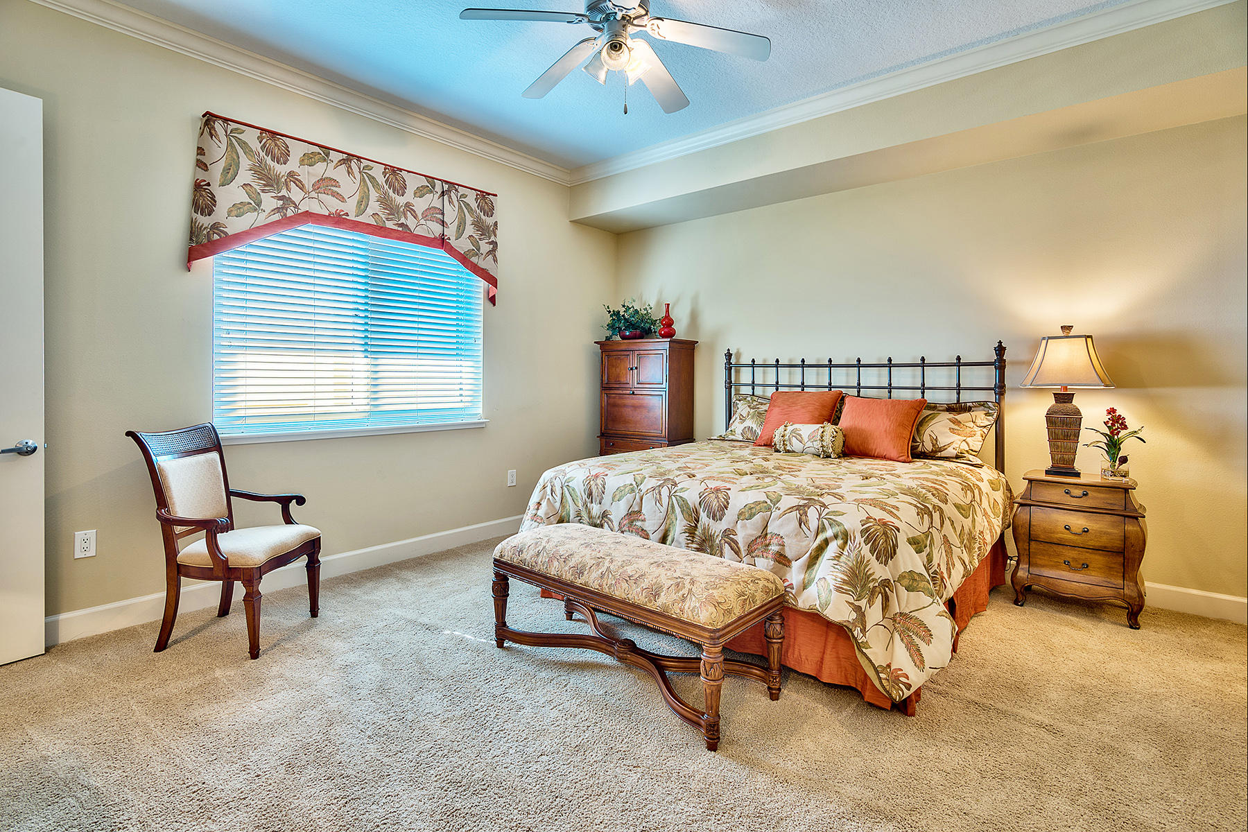 HARBOR LANDING - Residential