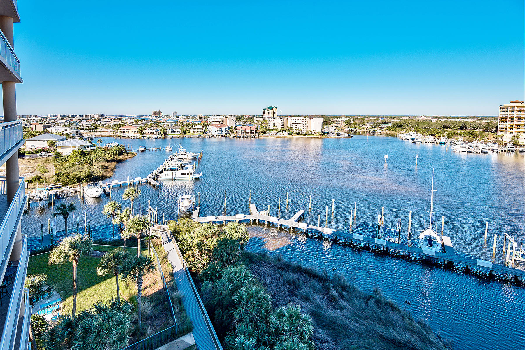 HARBOR LANDING - Residential