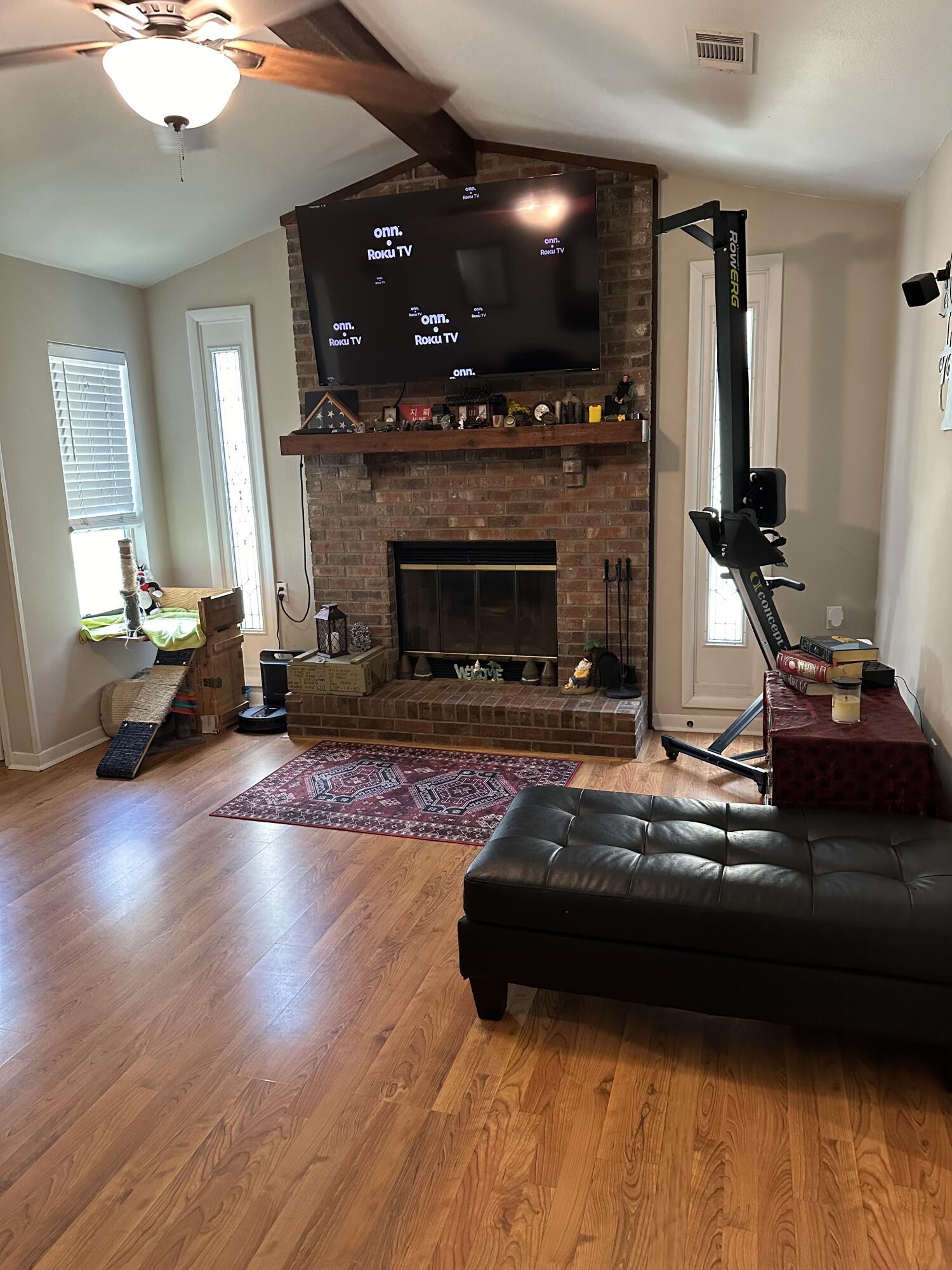 KELLY HILL & CRYSTAL (232202.00) - Residential Lease