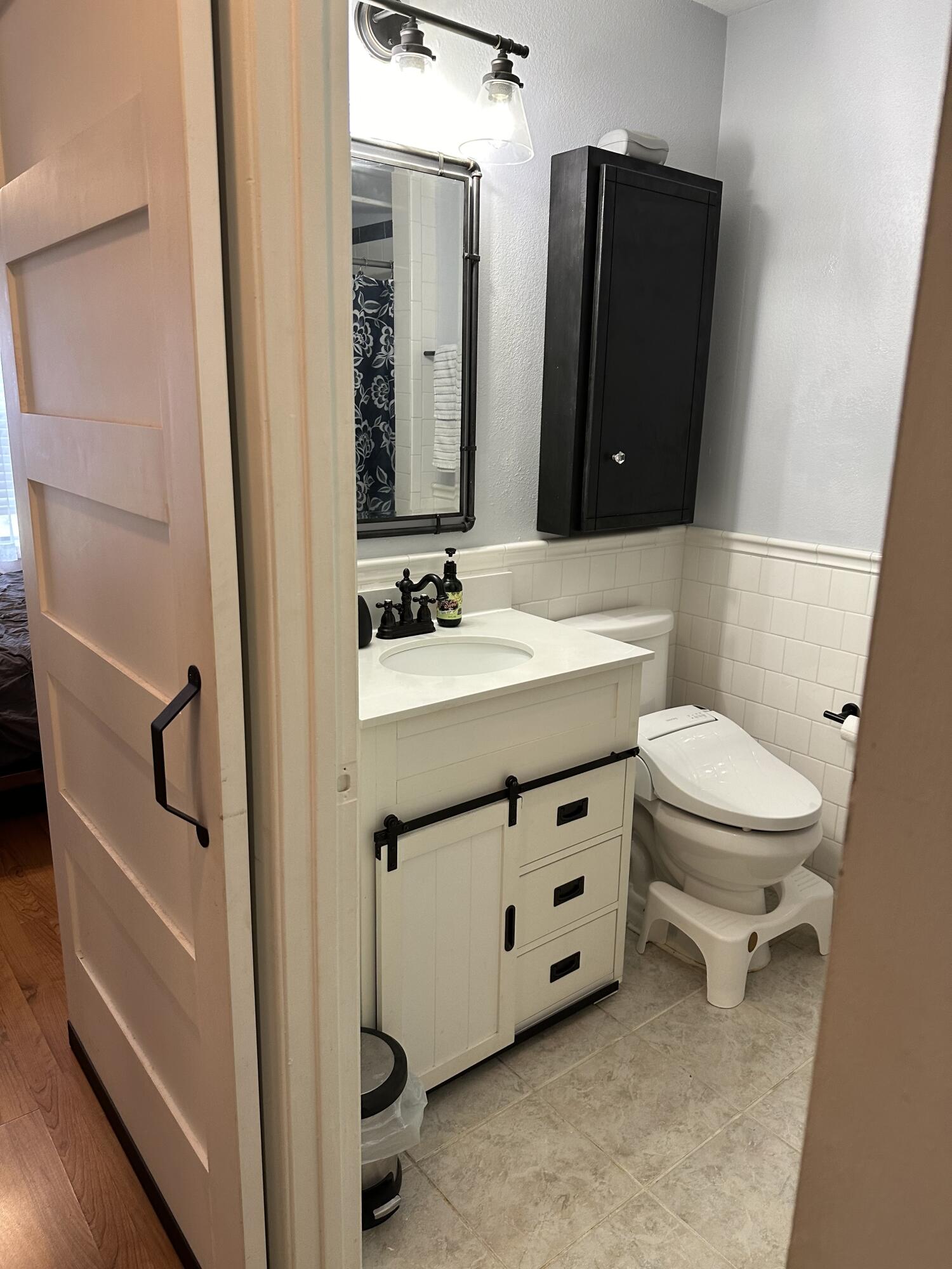 KELLY HILL & CRYSTAL (232202.00) - Residential Lease