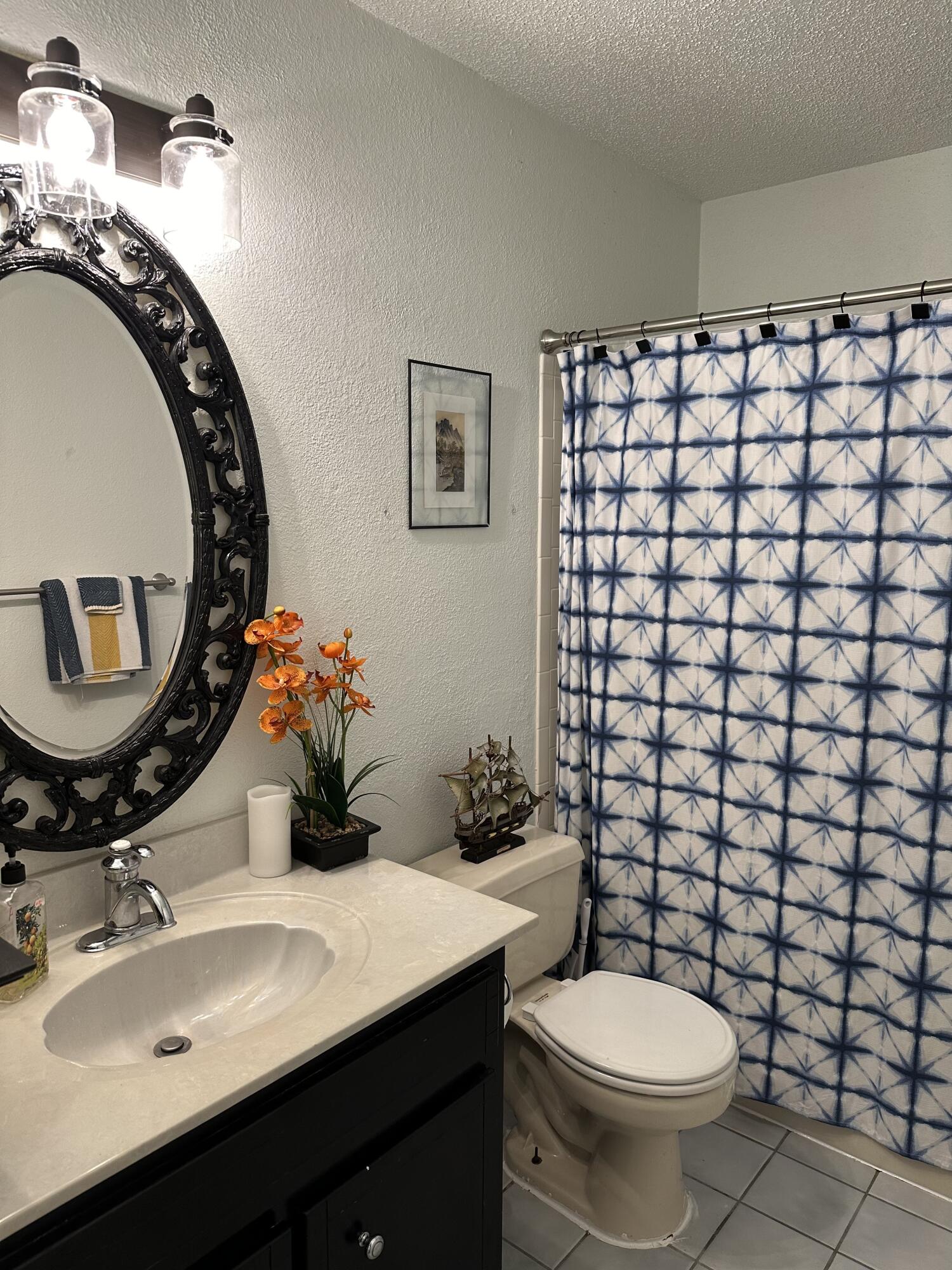 KELLY HILL & CRYSTAL (232202.00) - Residential Lease