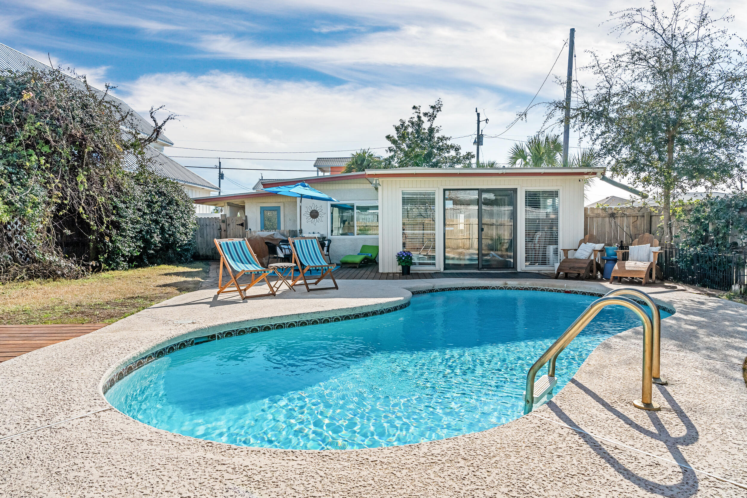 LAGUNA BEACH 7TH ADDN - Residential