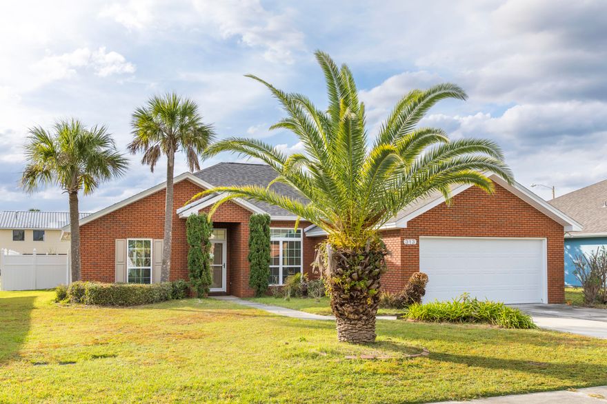 CURRENTLY UNDER CONTRACT, SELLER ACCEPTING BACKUP OFFERS.Completely remodeled, absolutely stunning home located in the quiet and Forest Walk subdivision. This spectacular home is located very close to East Bay and has been completely renovated. The complete renovation includes a brand new roof including soffits and fascia, brand new air conditioning unit, new windows and shutters, new insultation in walls and ceilings to ensure low energy bills, new electric system including lights and fans, new floors through, new crown molding, new bathroom and kitchen cabinets, new granite countertops, new walk in closets, and new irrigation system with memory board. This home is built of solid brick, and offers an open floor plan with split bedrooms for ultimate privacy.