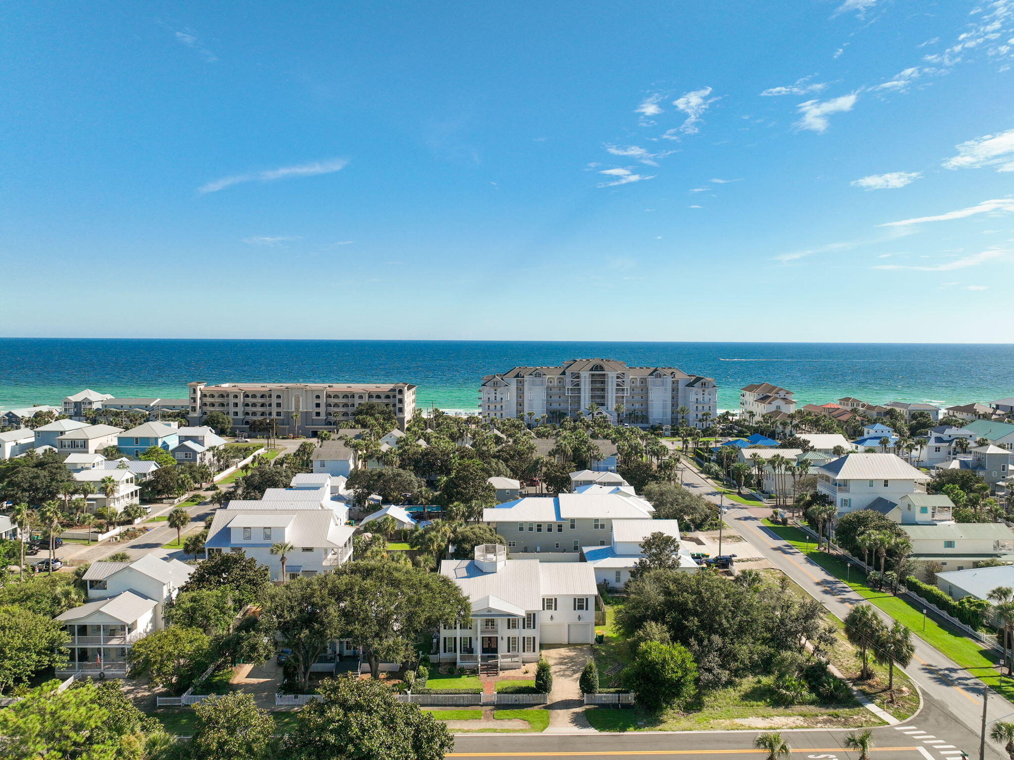 CRYSTAL BEACH - Residential