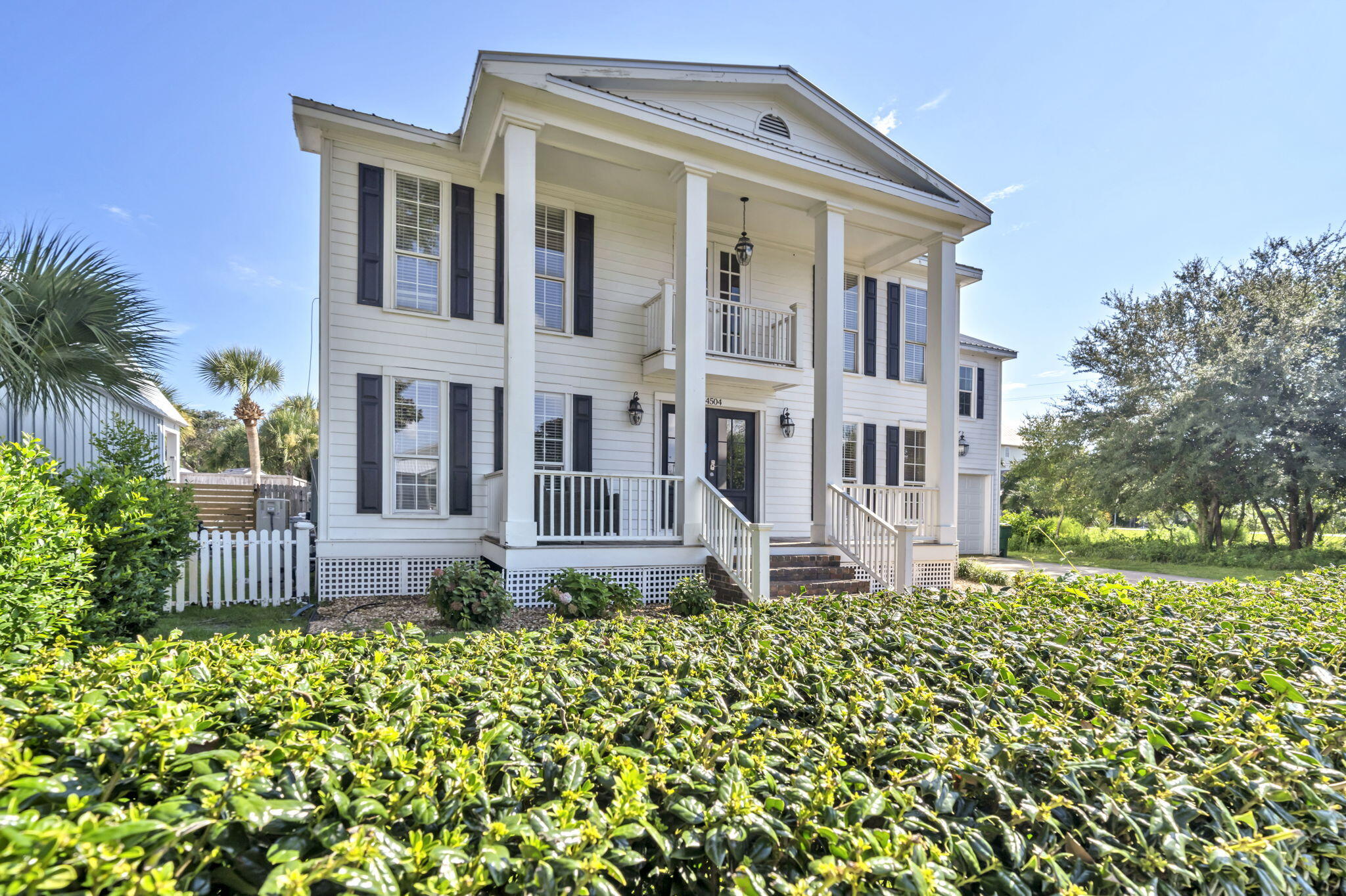 CRYSTAL BEACH - Residential