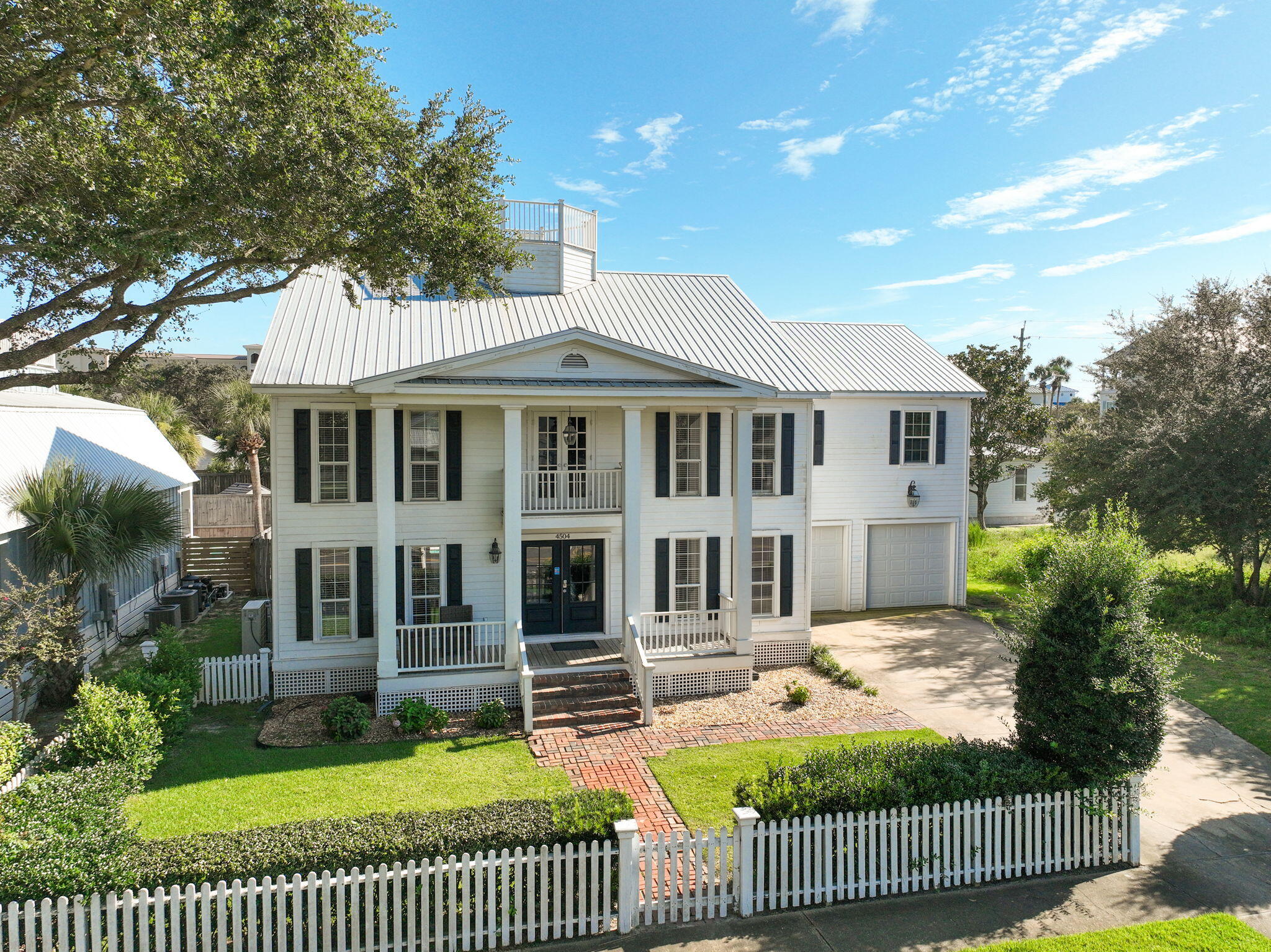 CRYSTAL BEACH - Residential