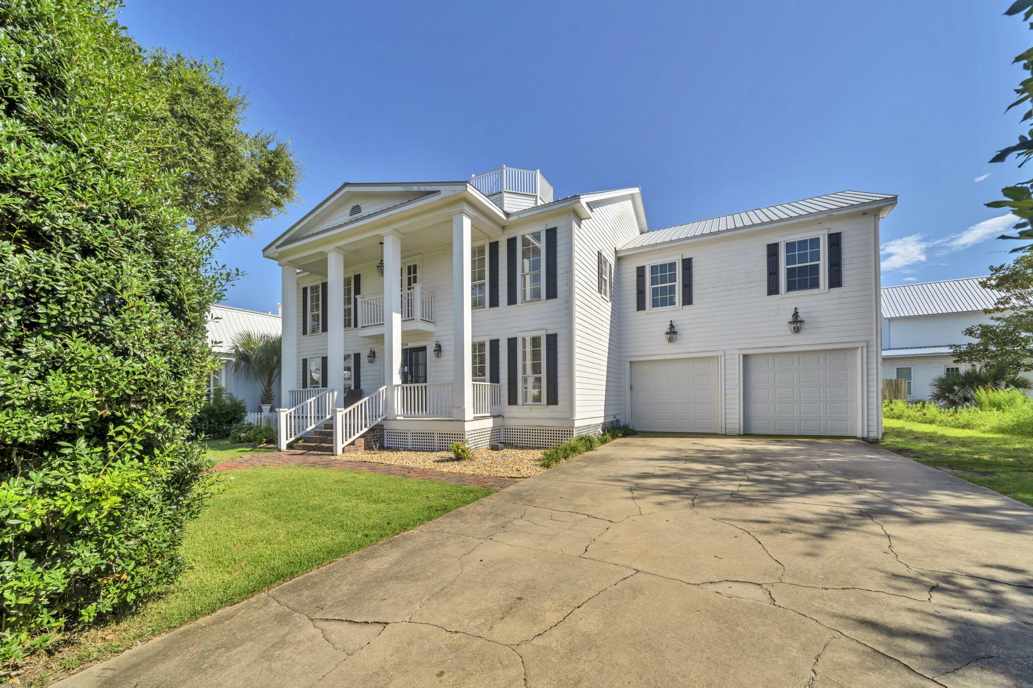 CRYSTAL BEACH - Residential