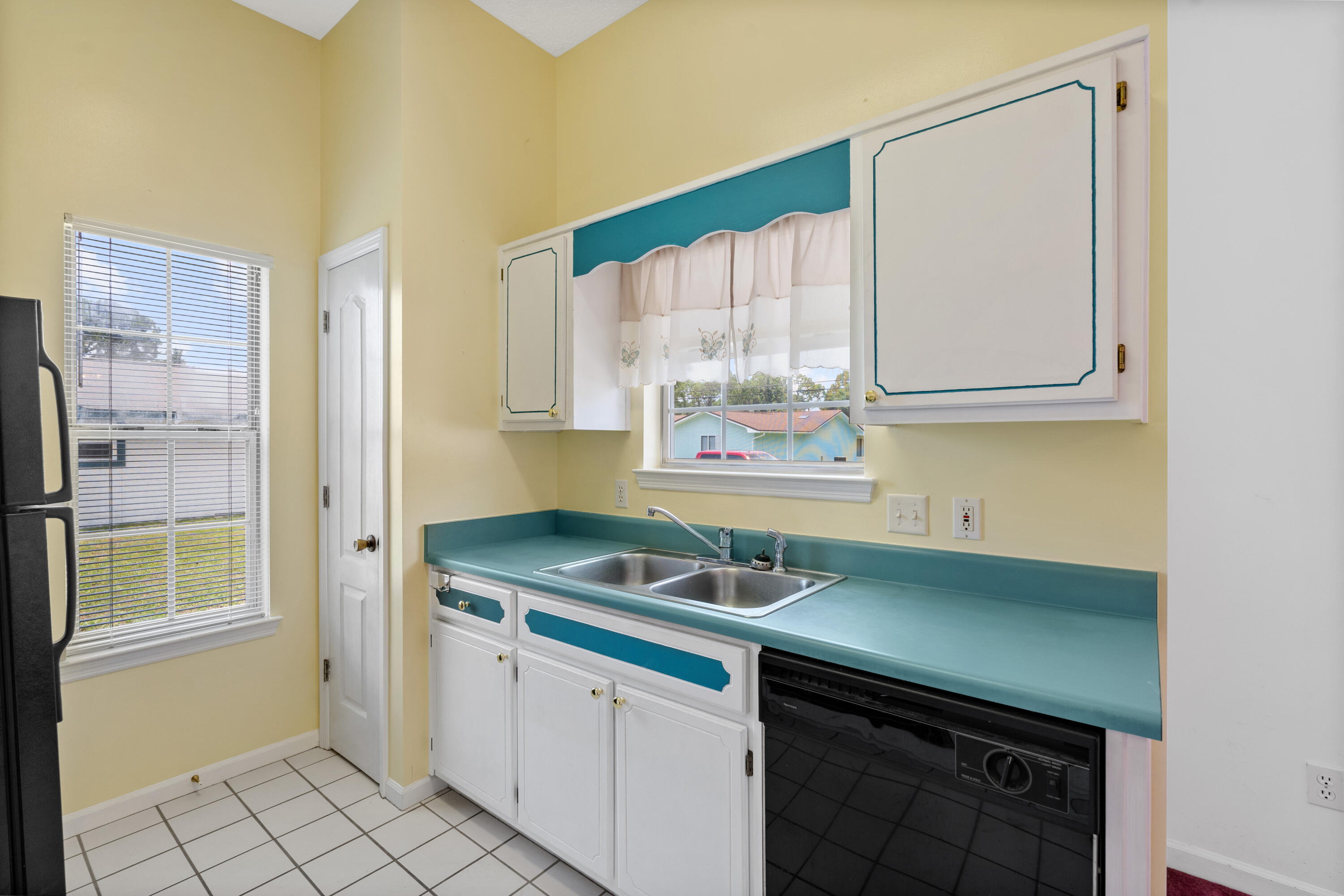 NORTH LAGOON HEIGHTS - Residential