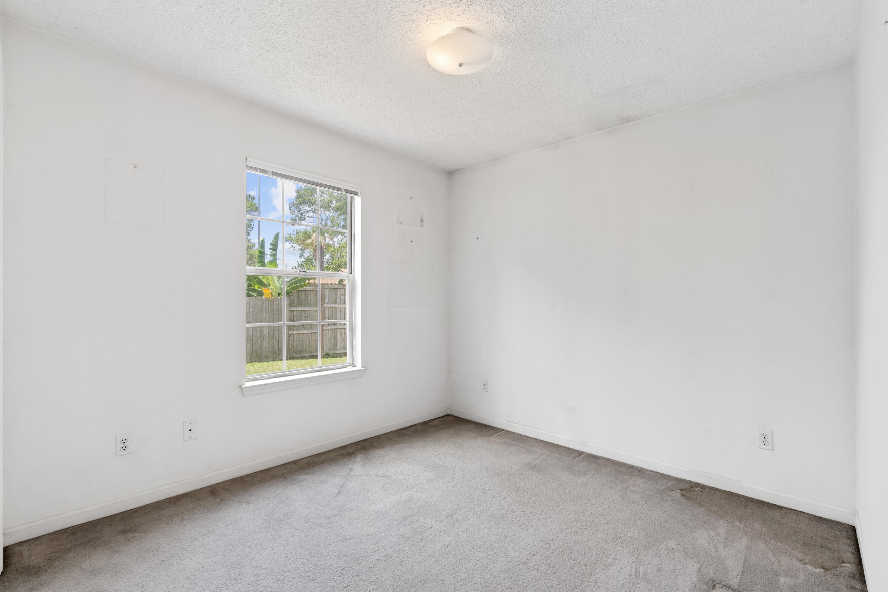 NORTH LAGOON HEIGHTS - Residential