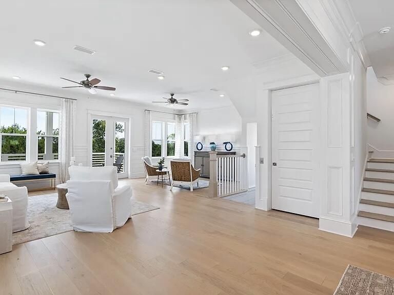 48 Seaboard Lane