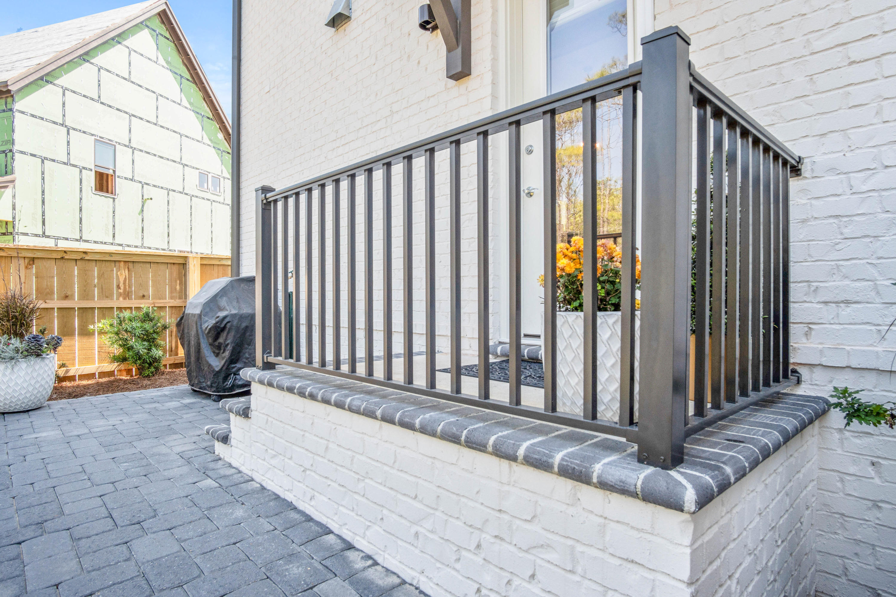 RidgeWalk - Residential