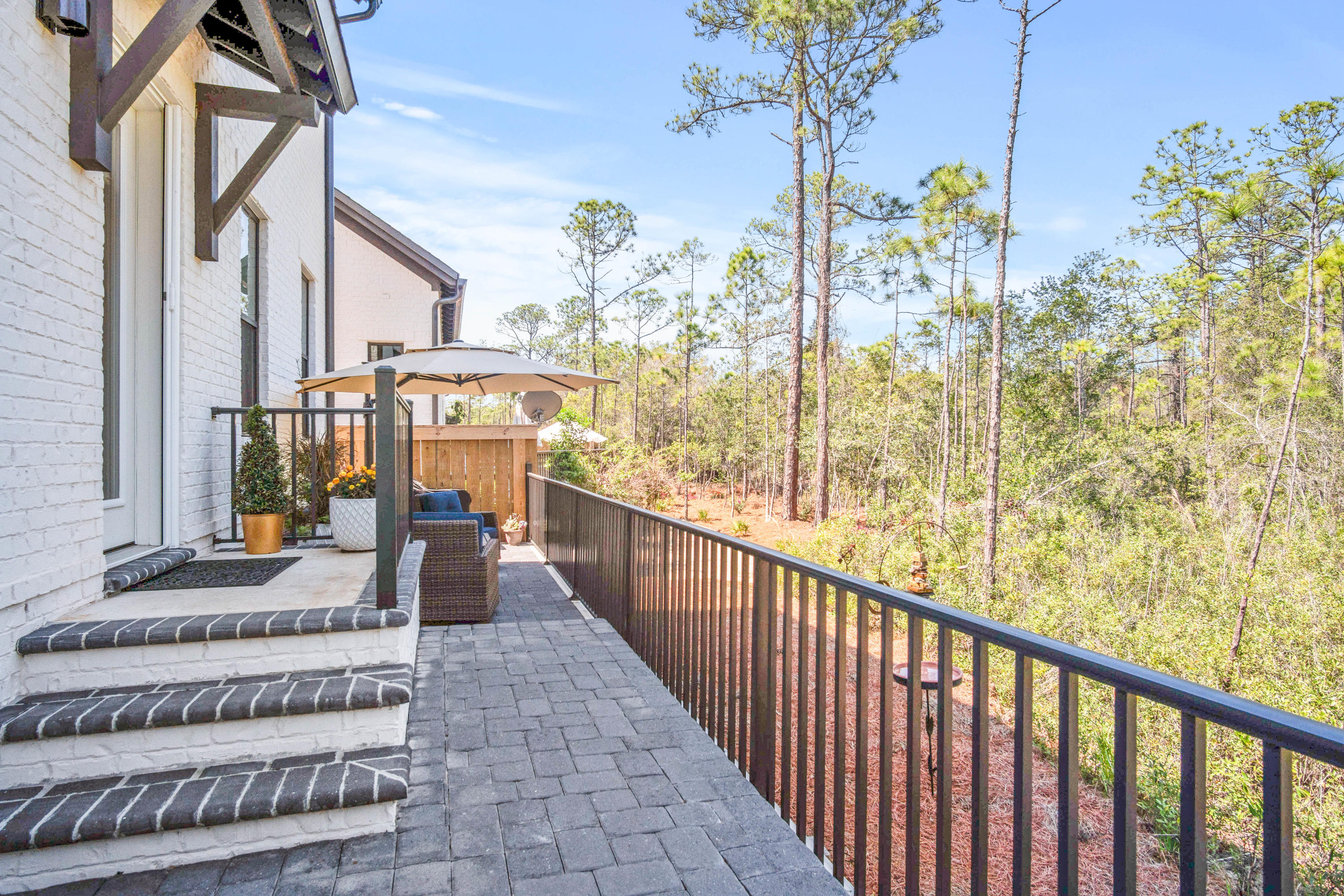 RidgeWalk - Residential