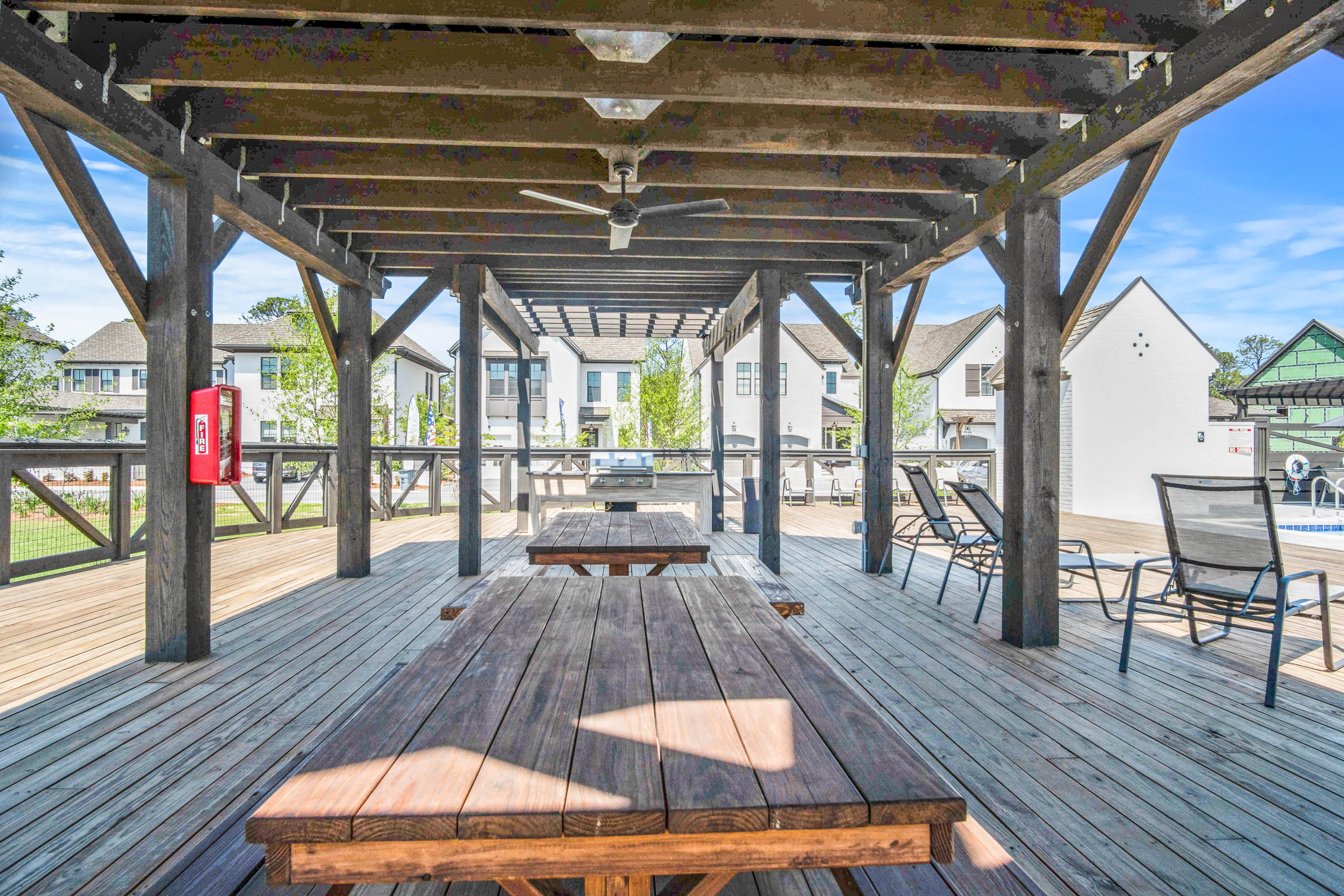 RidgeWalk - Residential