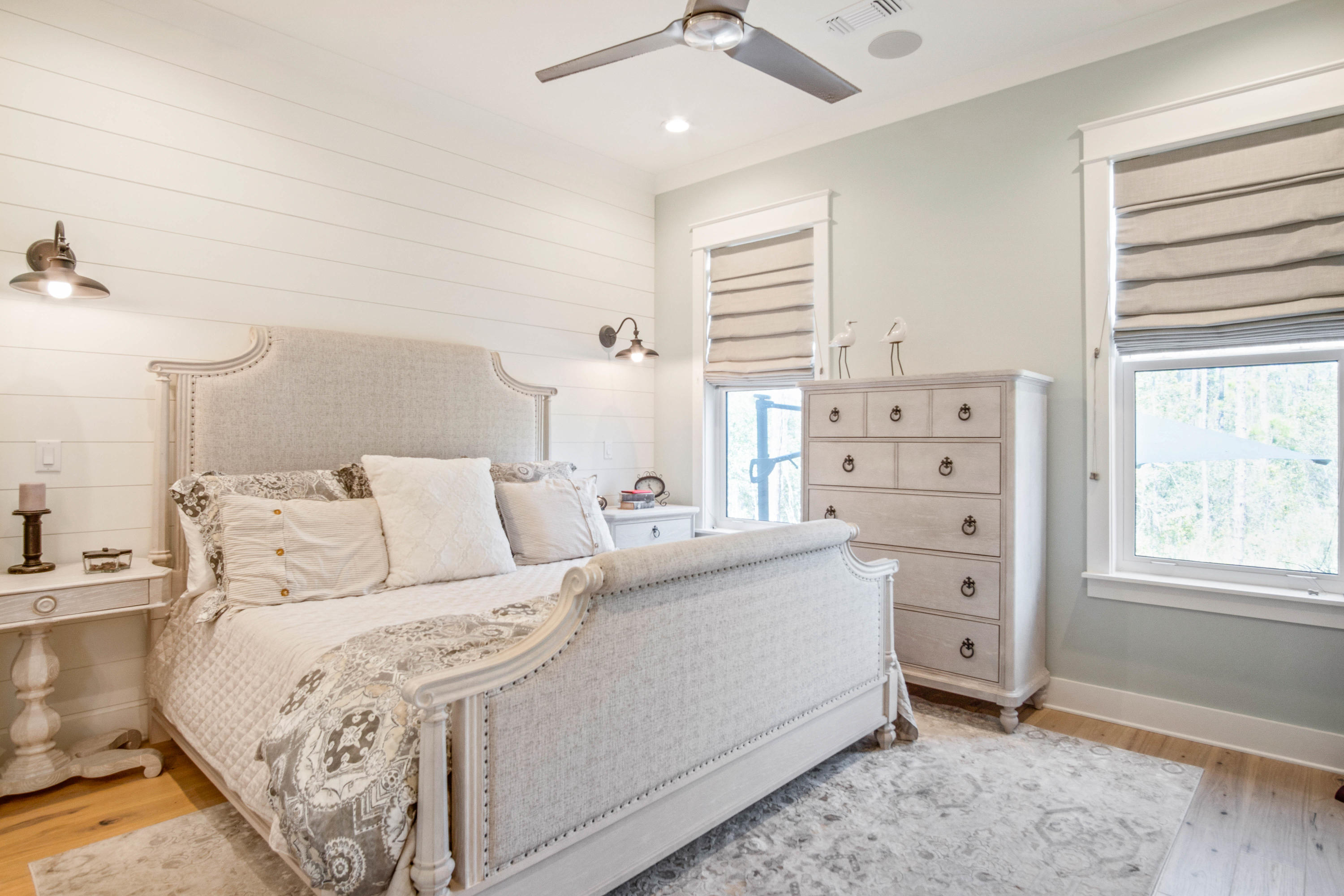 RidgeWalk - Residential