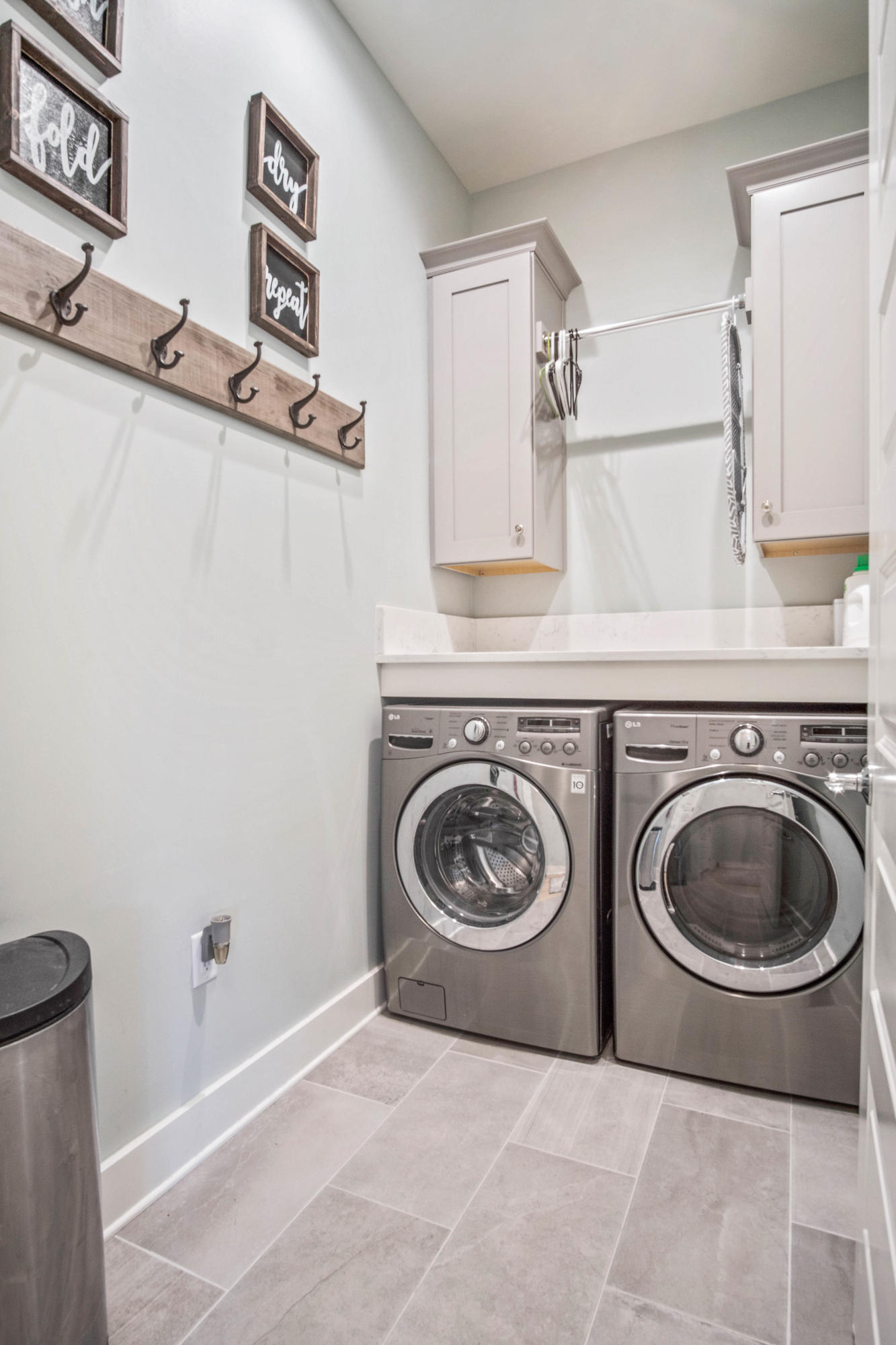 RidgeWalk - Residential