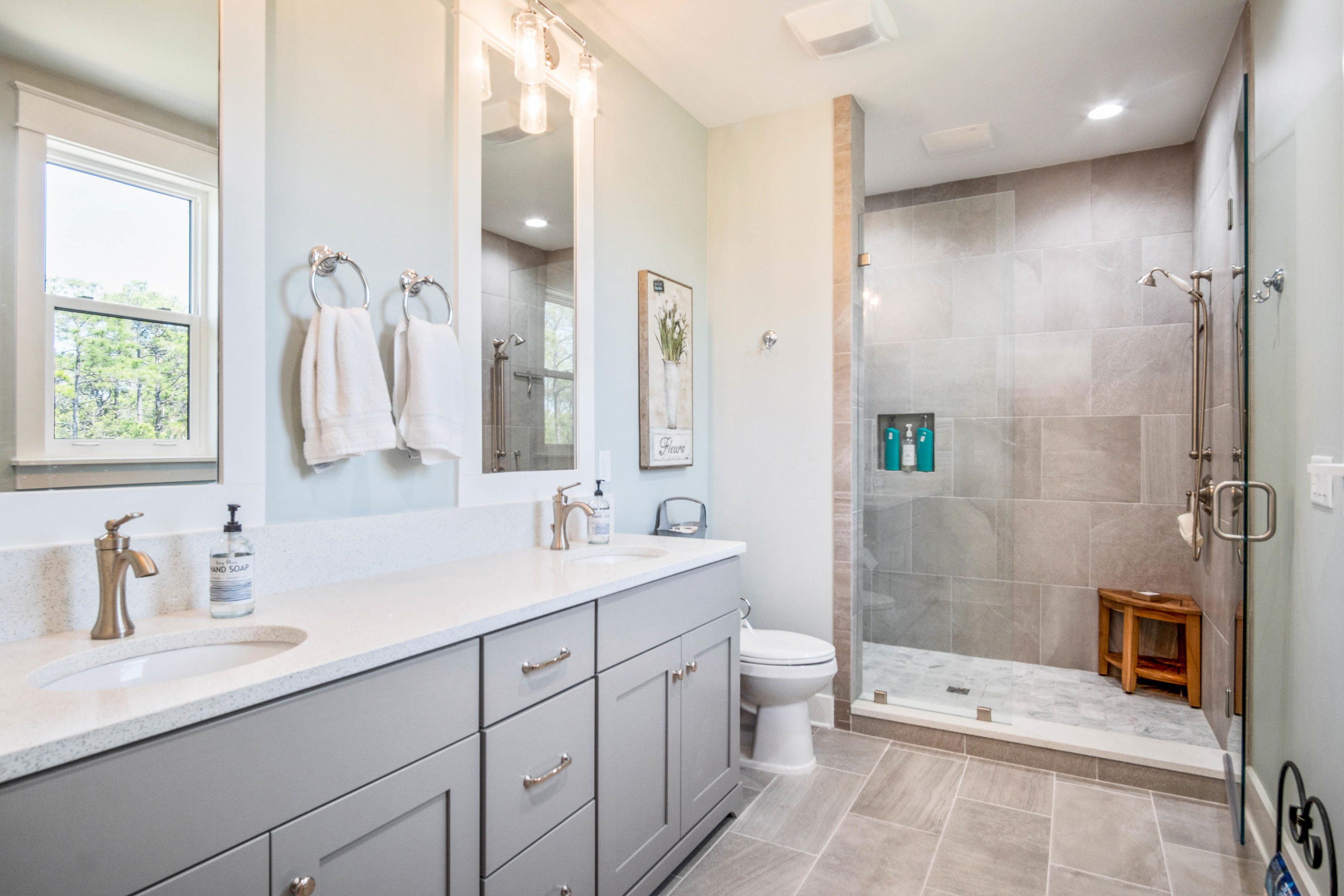 RidgeWalk - Residential