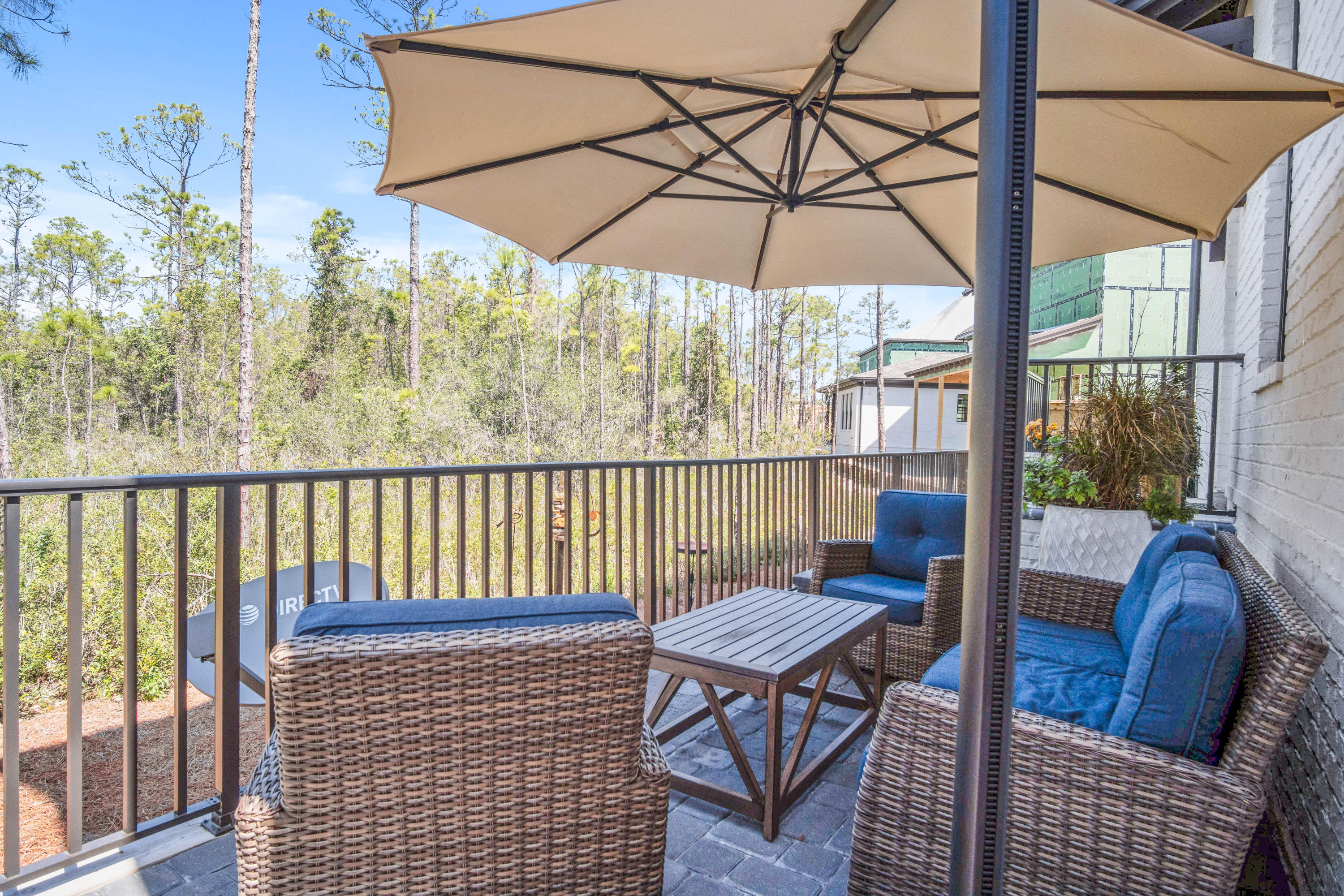 RidgeWalk - Residential