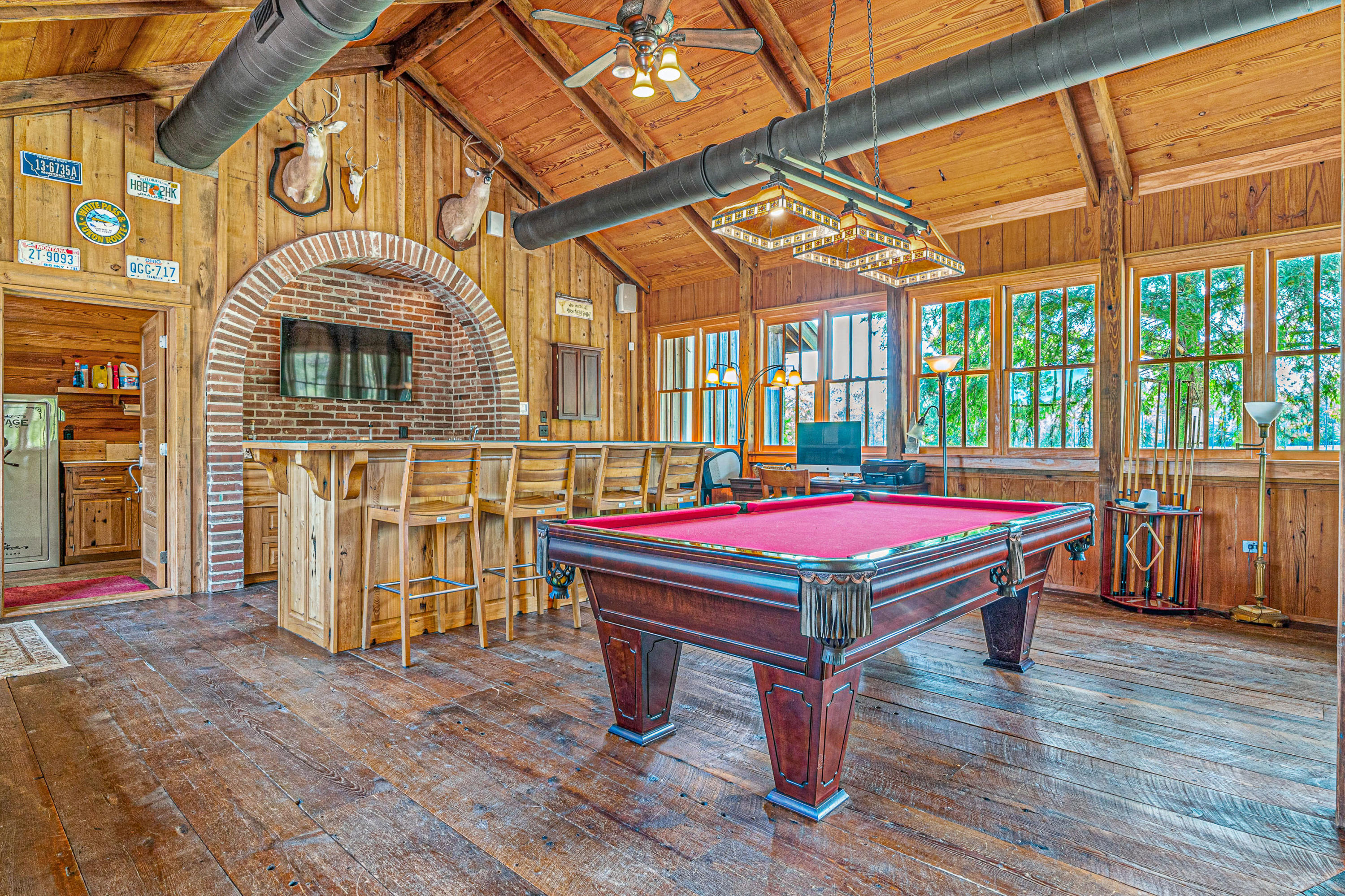 WALTON PLANTATION - Residential