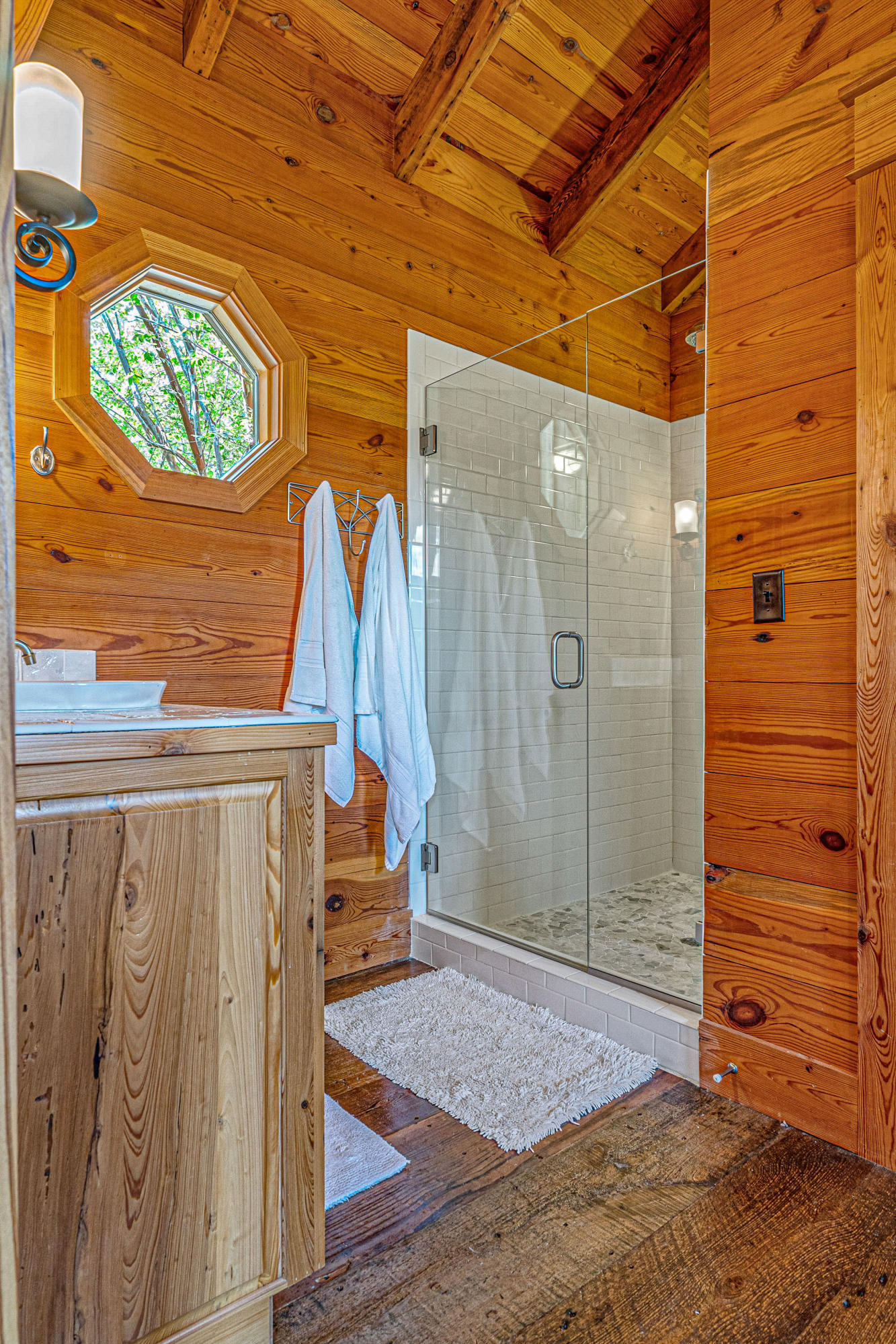 WALTON PLANTATION - Residential