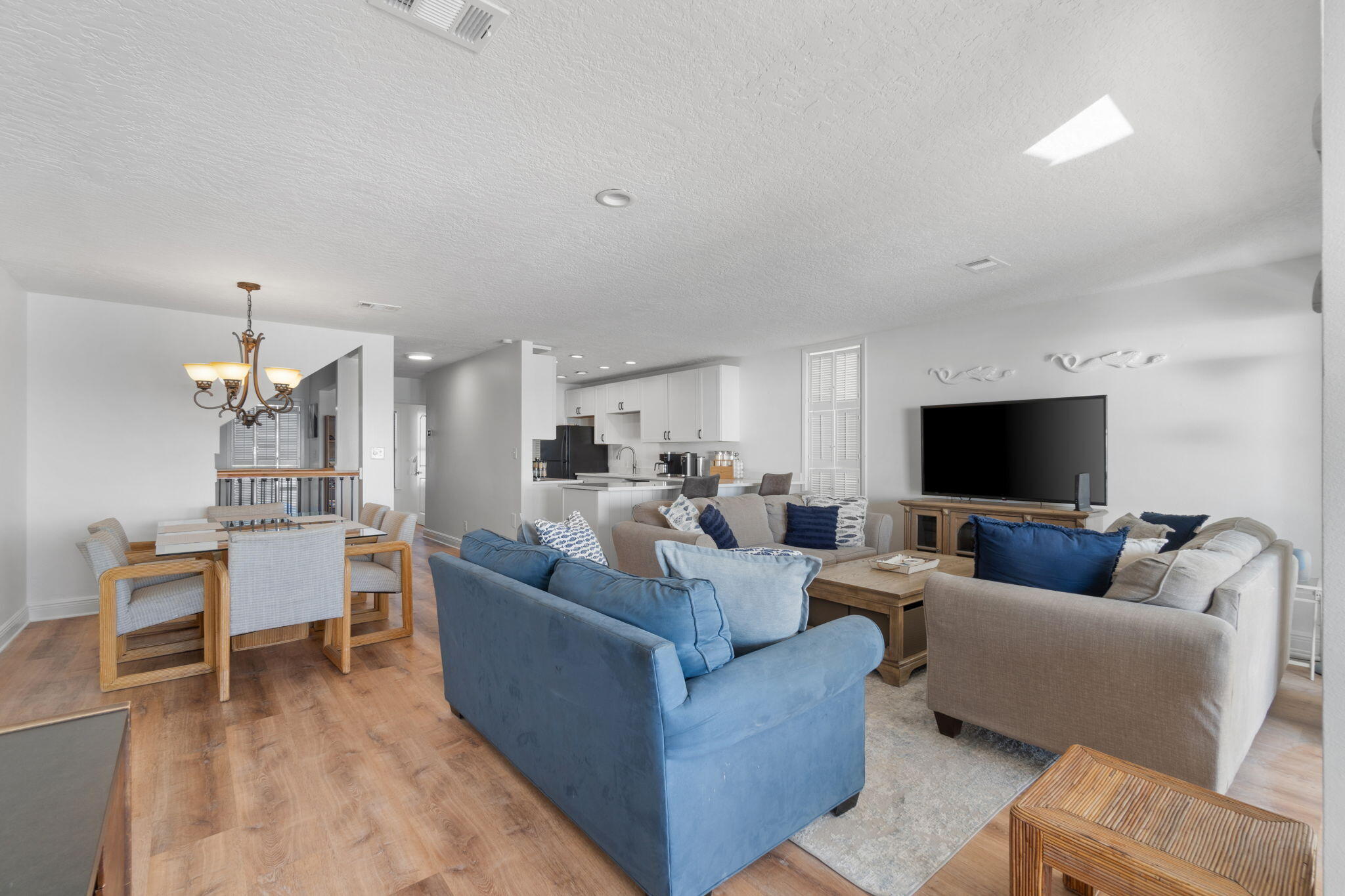 GREENREEF T/H PH 2 - Residential