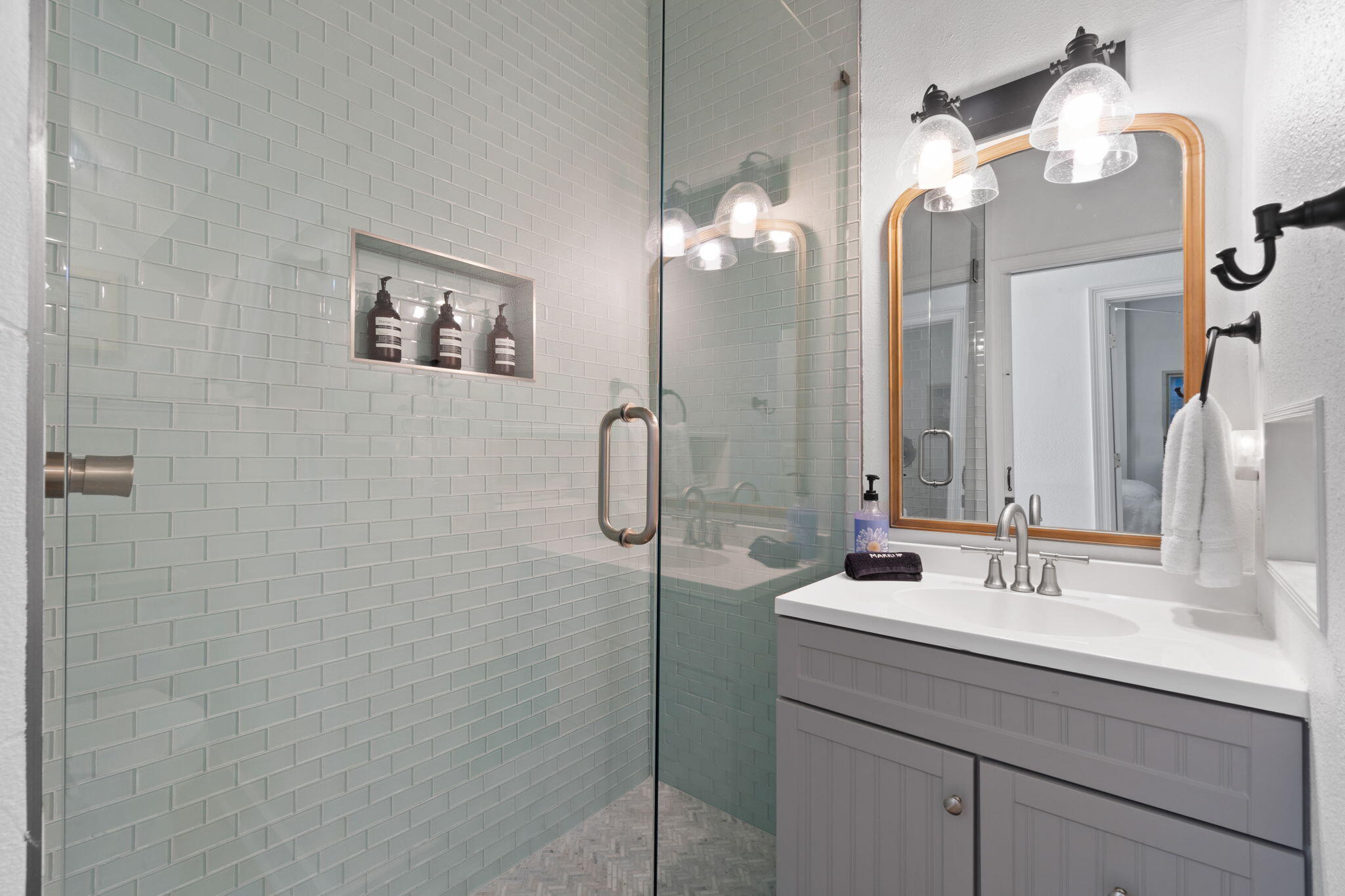 GREENREEF T/H PH 2 - Residential