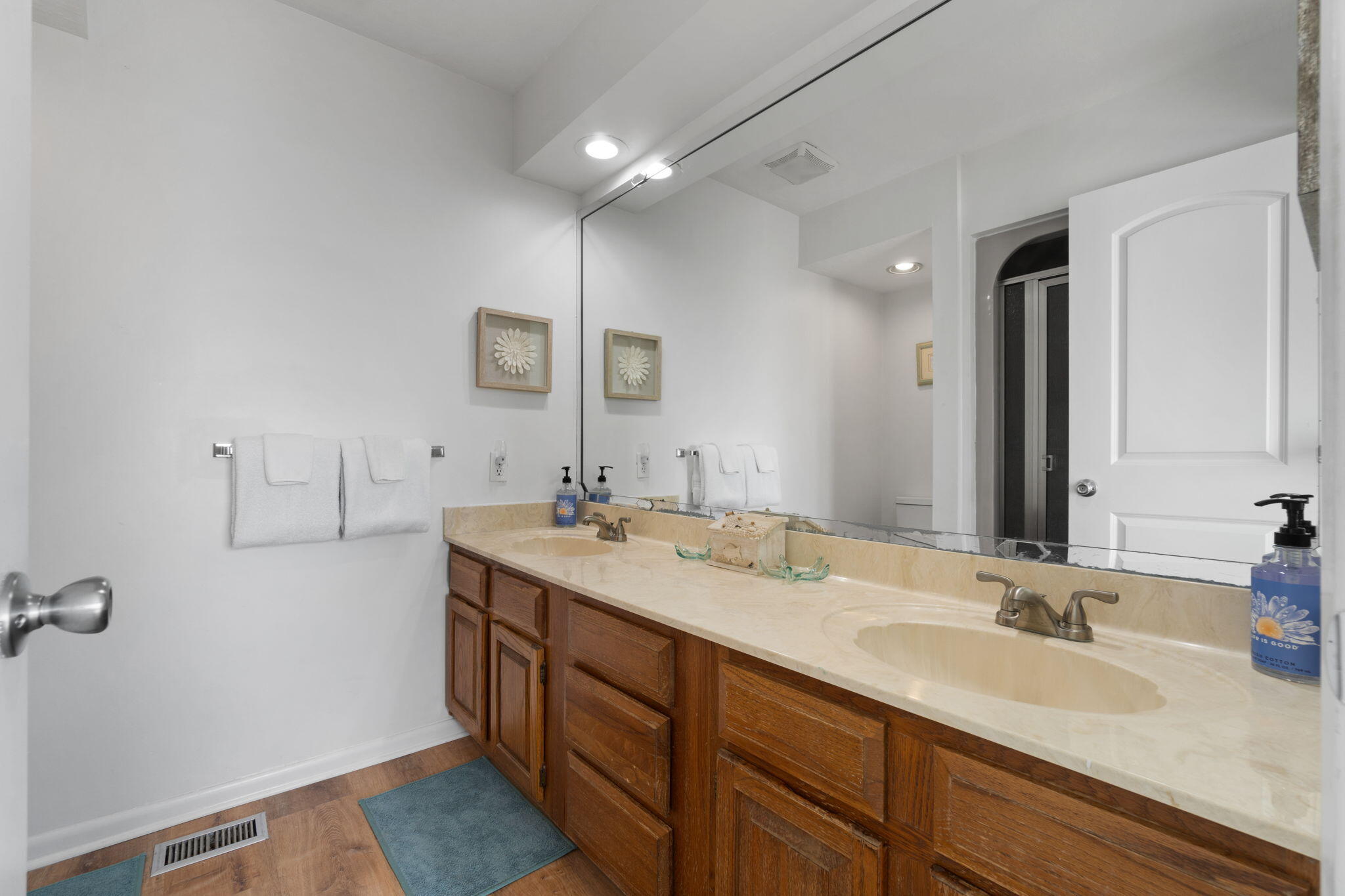 GREENREEF T/H PH 2 - Residential