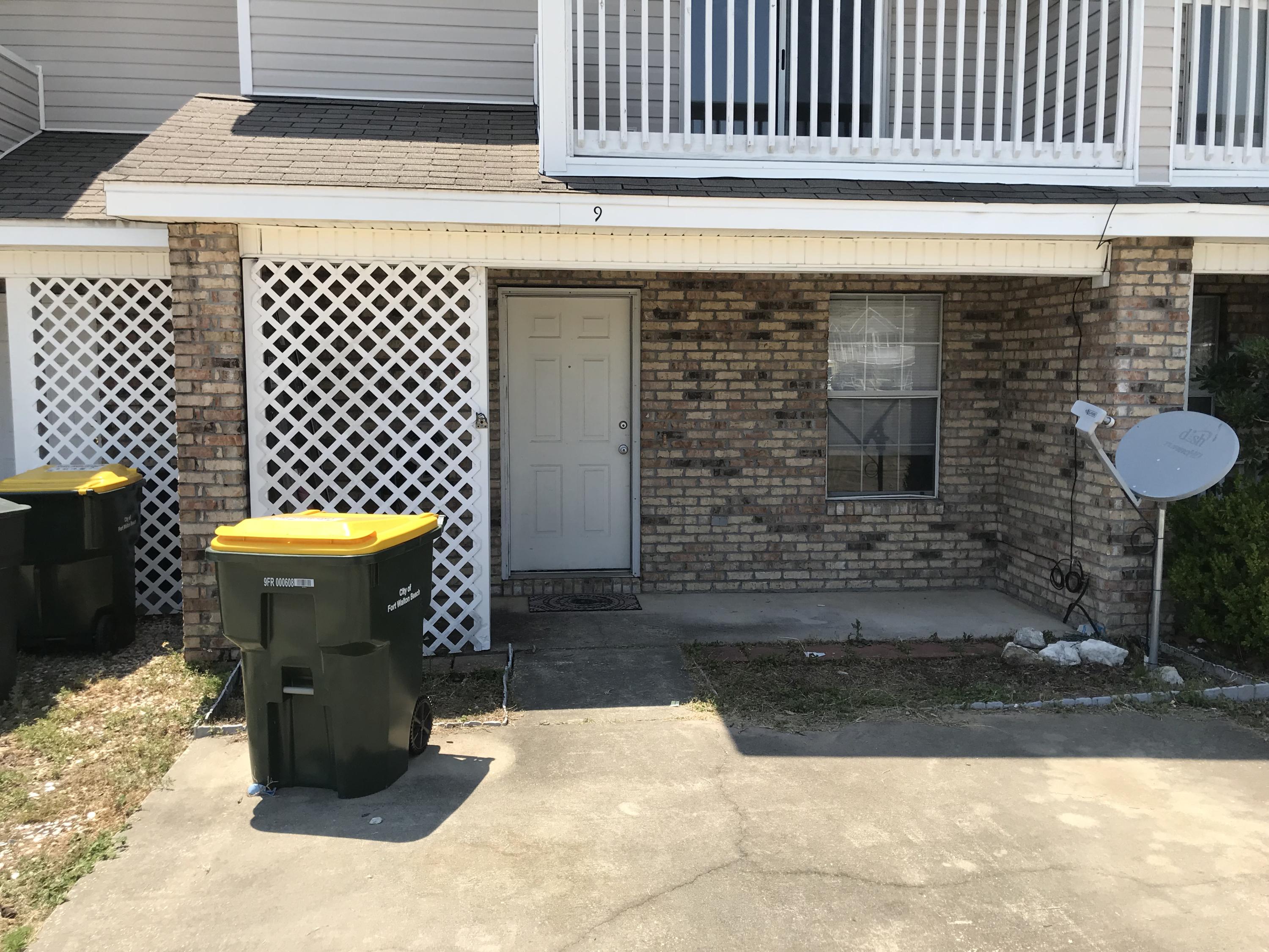 CHATELAINE ESTATES S/D - Residential