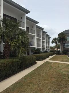 EMERALD HILL CONDO PH 3 - Residential