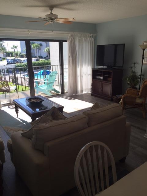 EMERALD HILL CONDO PH 3 - Residential