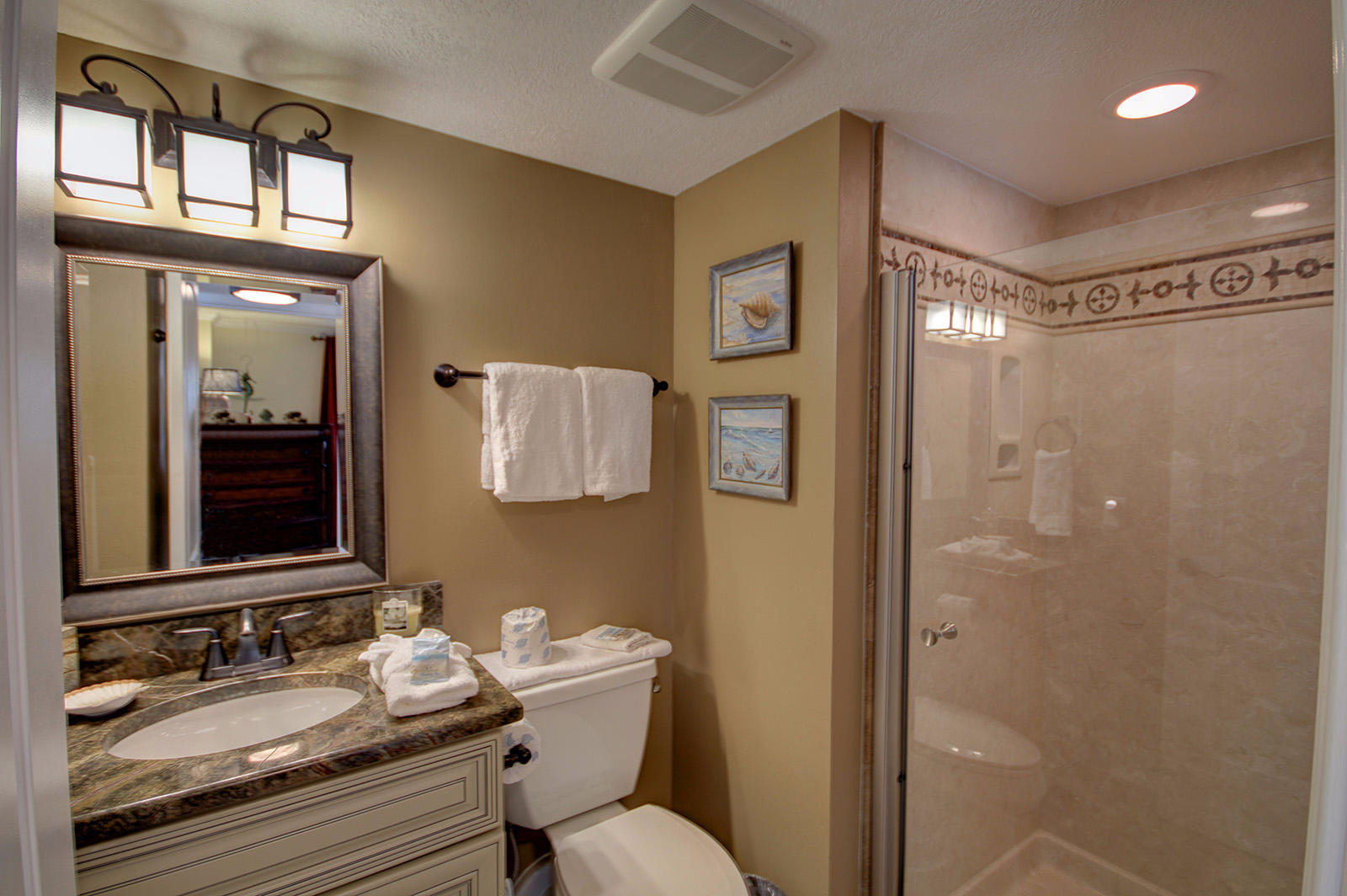 EL MATADOR CONDO - Residential