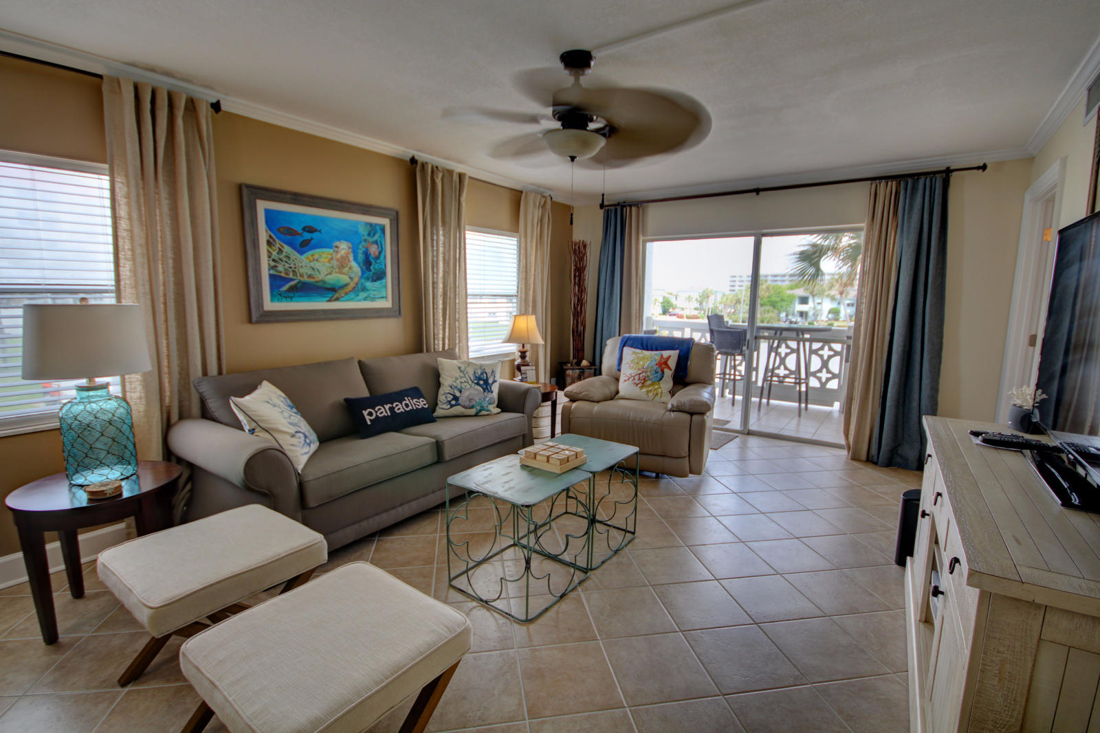 EL MATADOR CONDO - Residential