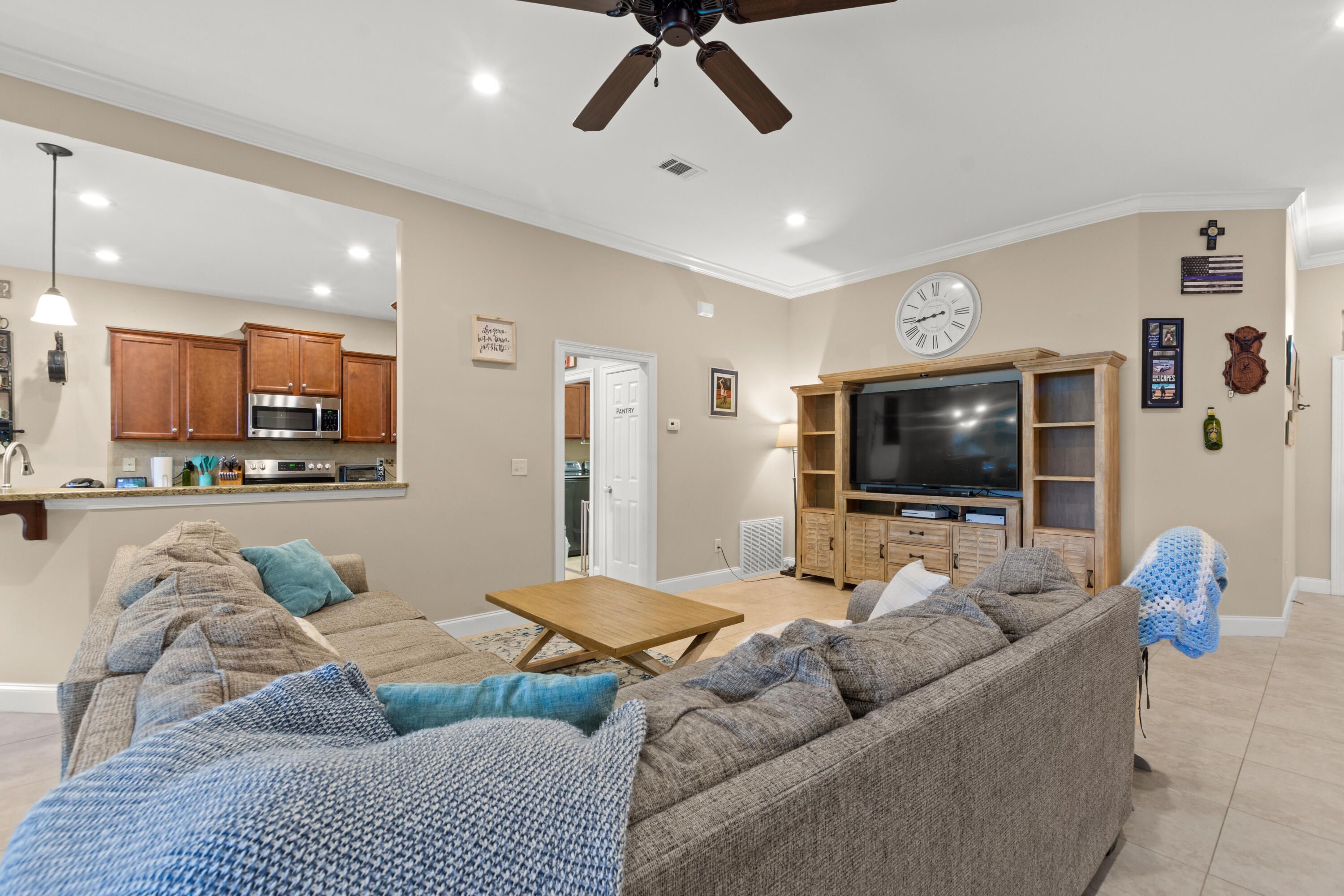 VALPARAISO PINECREST 6 - Residential