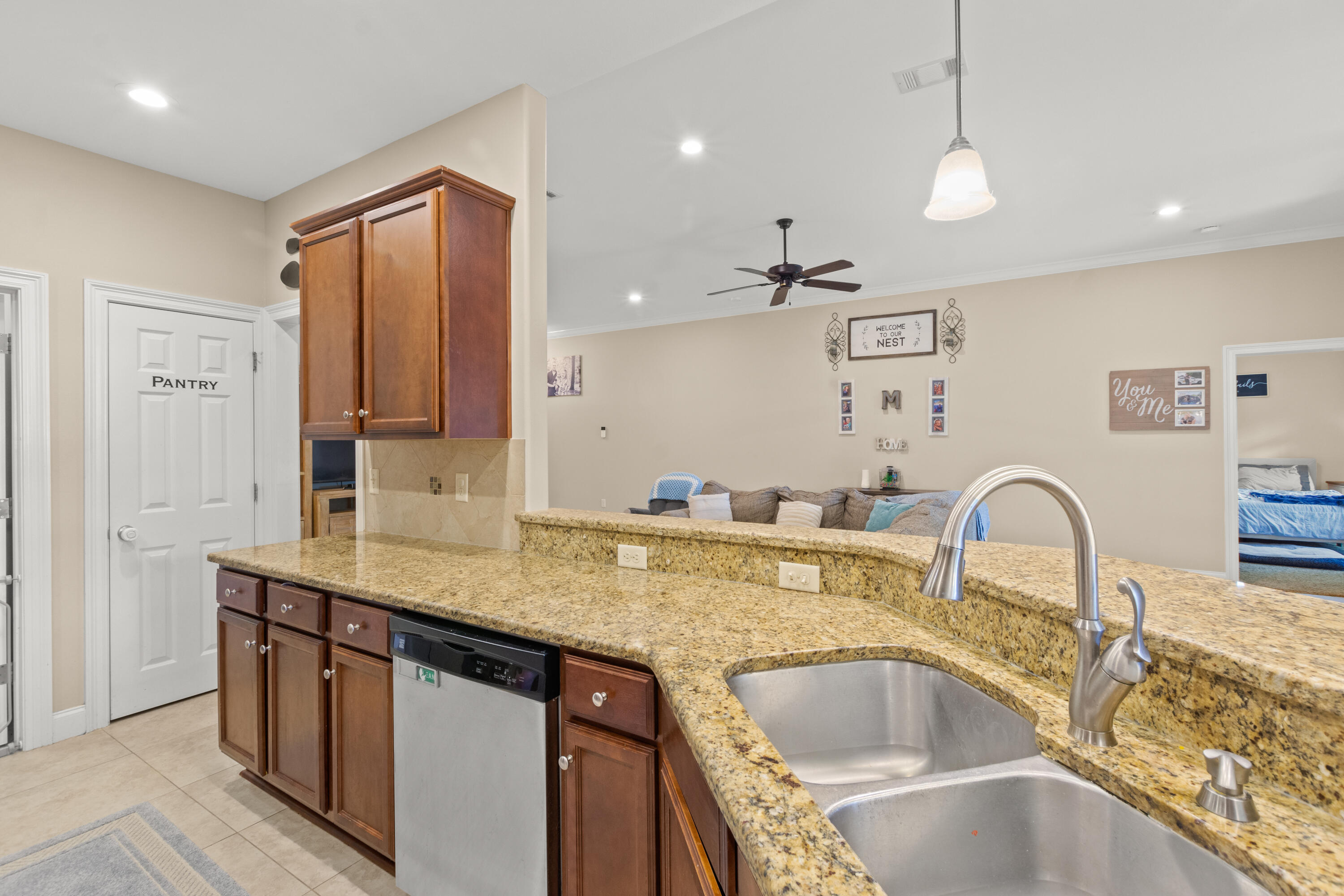 VALPARAISO PINECREST 6 - Residential