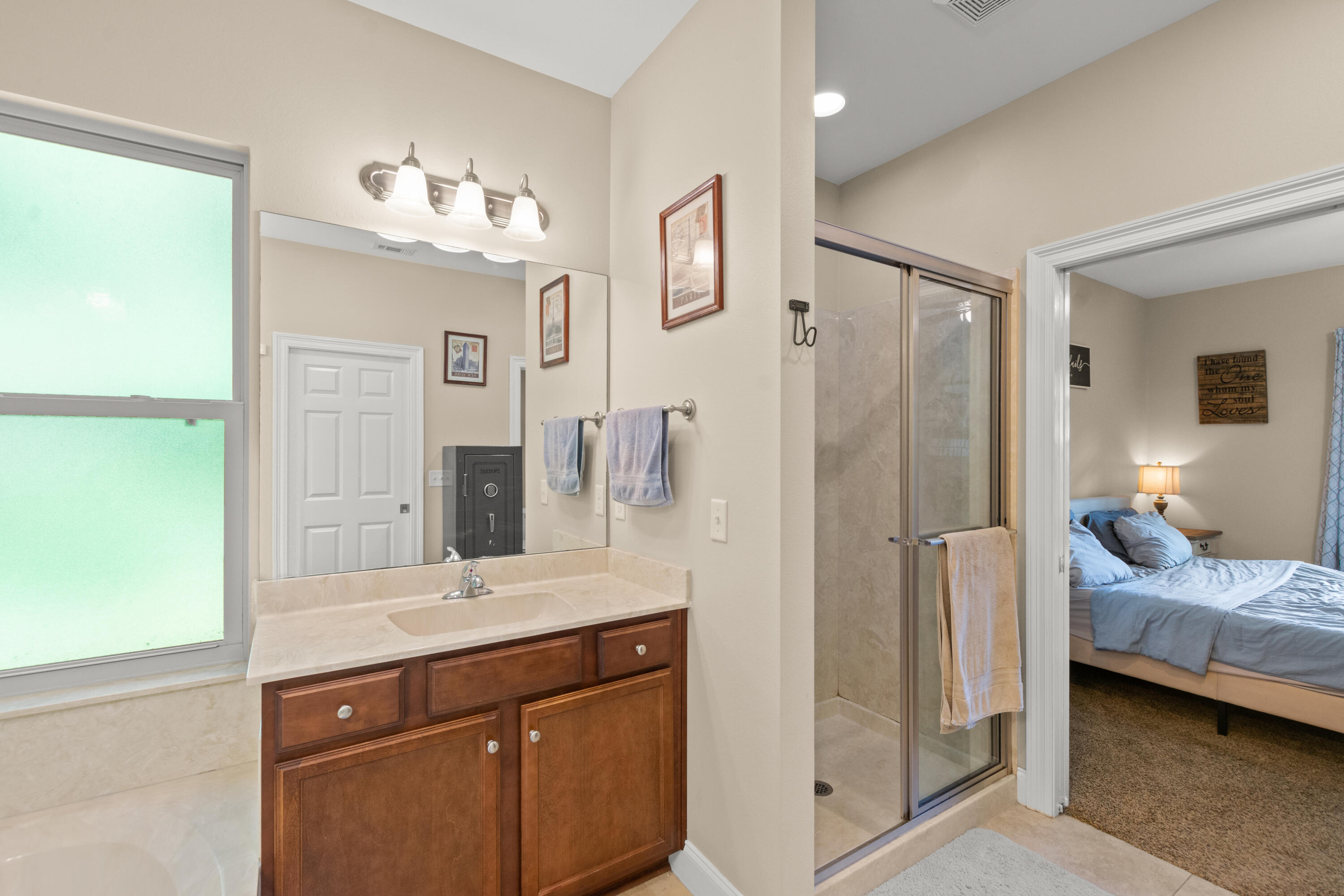 VALPARAISO PINECREST 6 - Residential