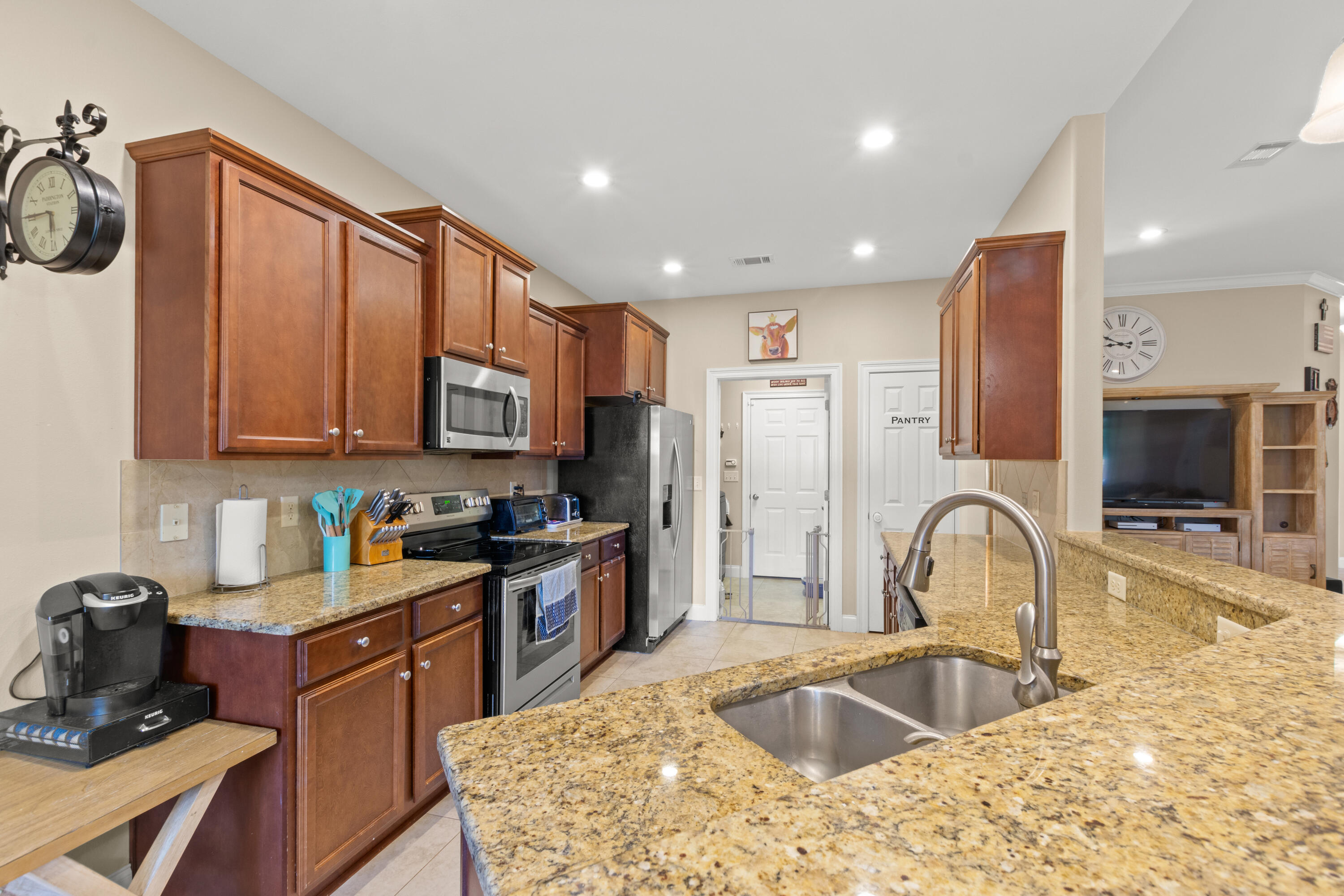 VALPARAISO PINECREST 6 - Residential