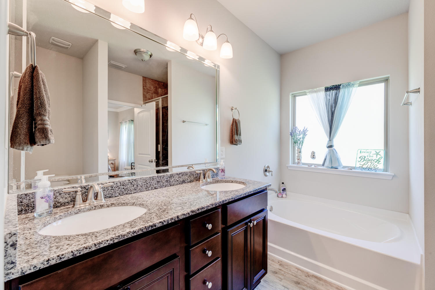 WATERFORD SOUND - Residential