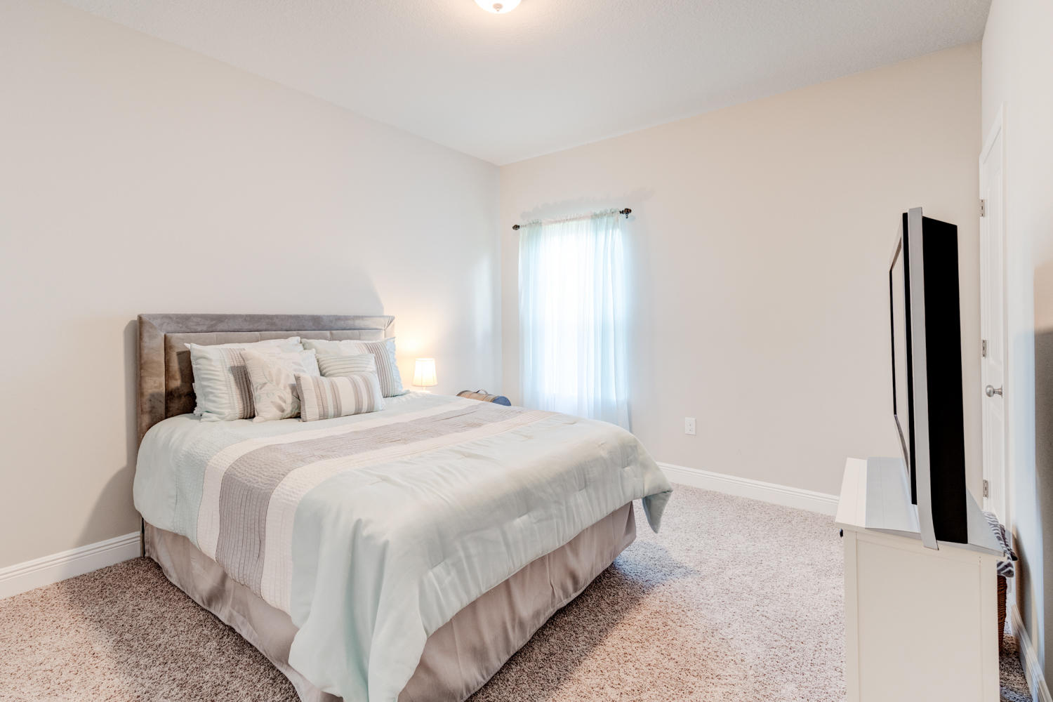 WATERFORD SOUND - Residential