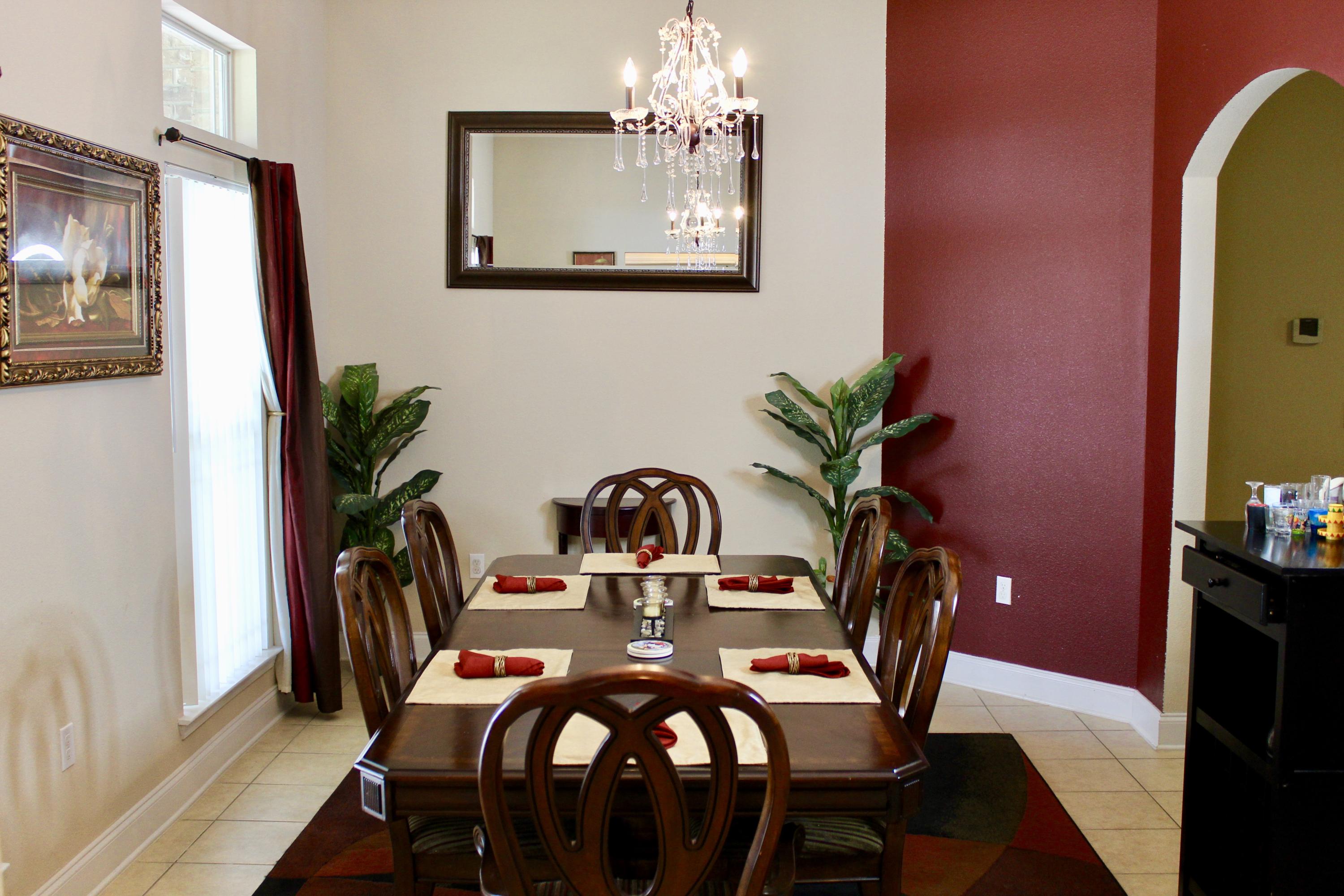 SILVER SPRINGS EST - Residential