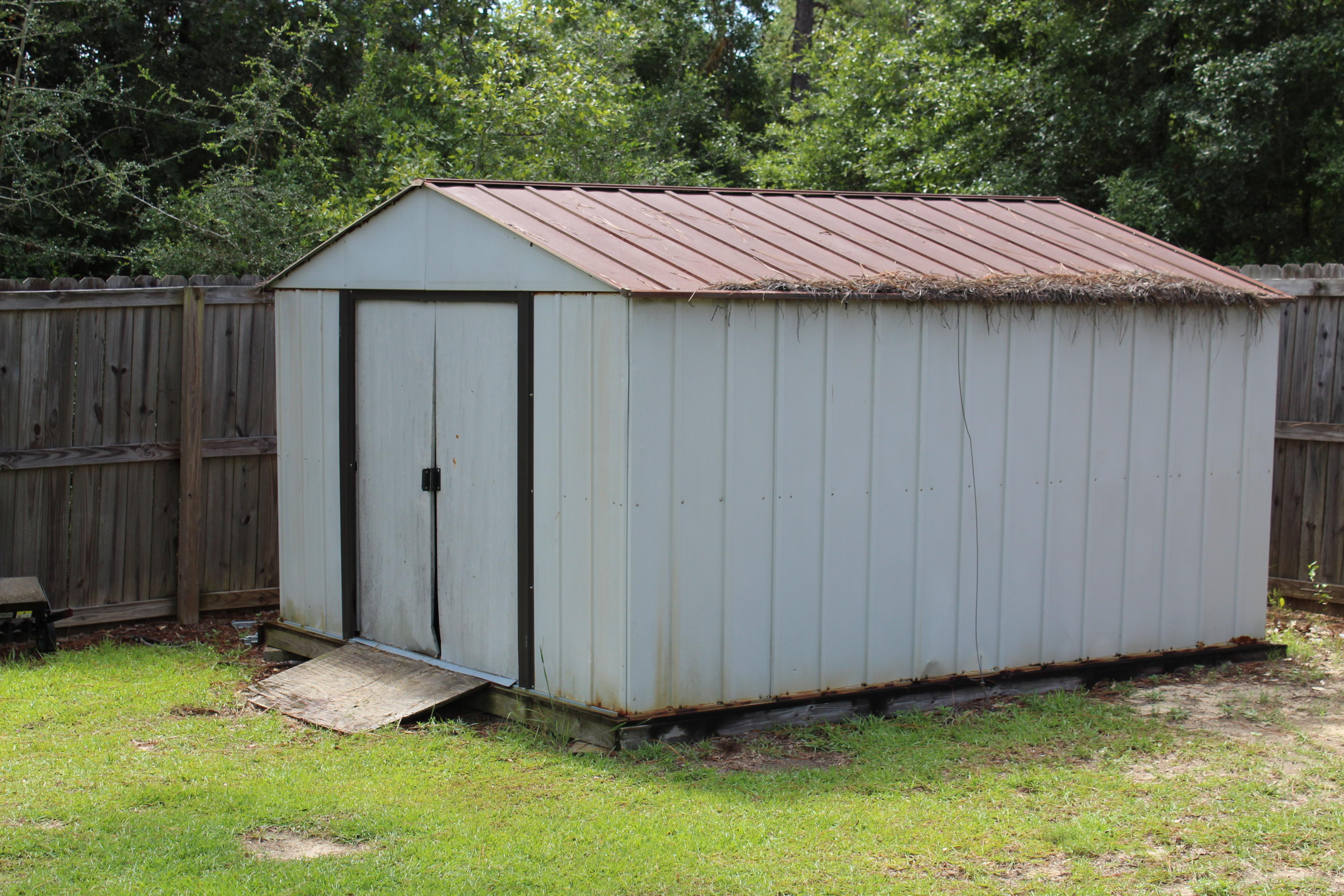 SILVER SPRINGS EST - Residential