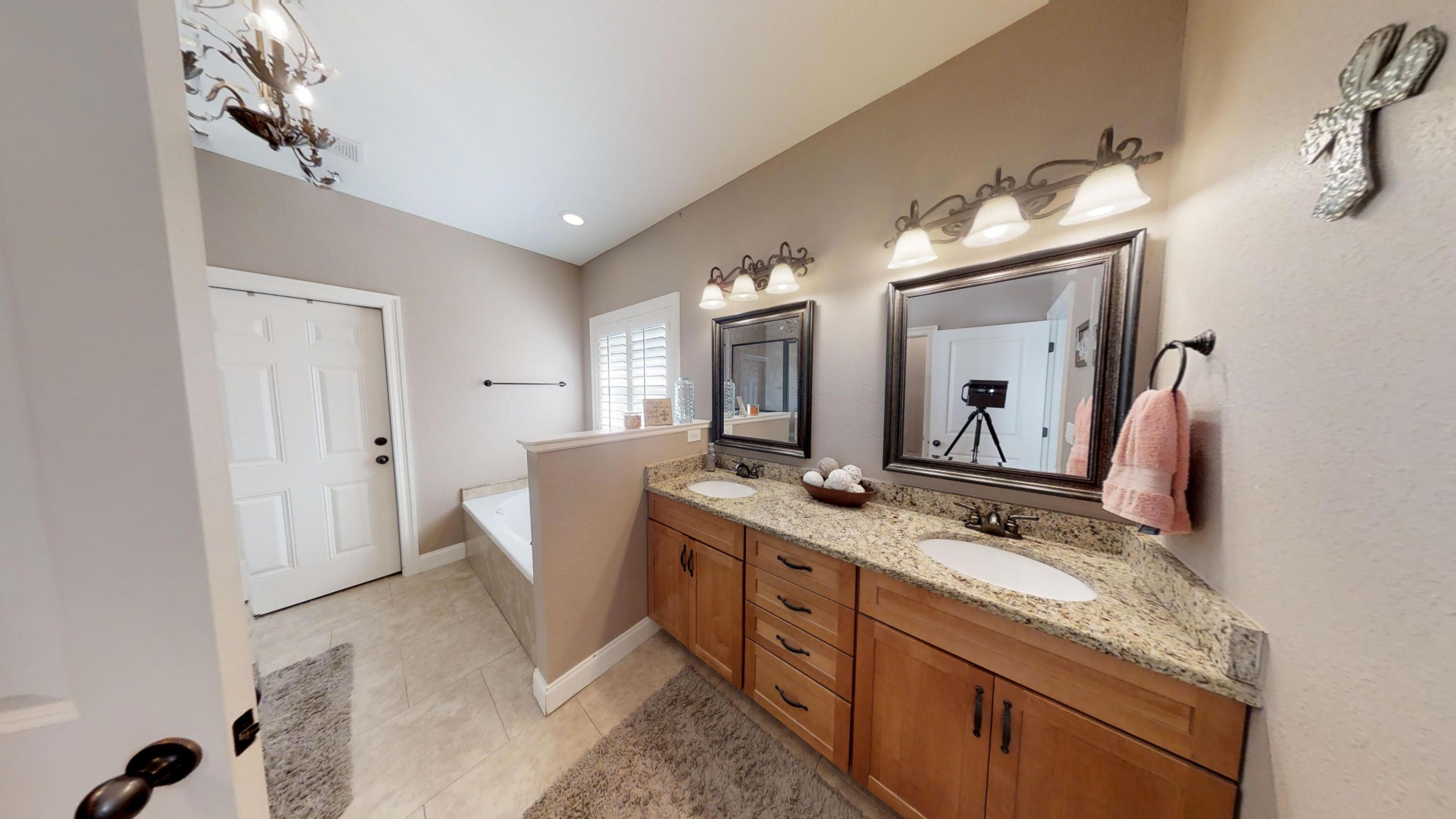 CHANAN ESTATES - Residential Lease