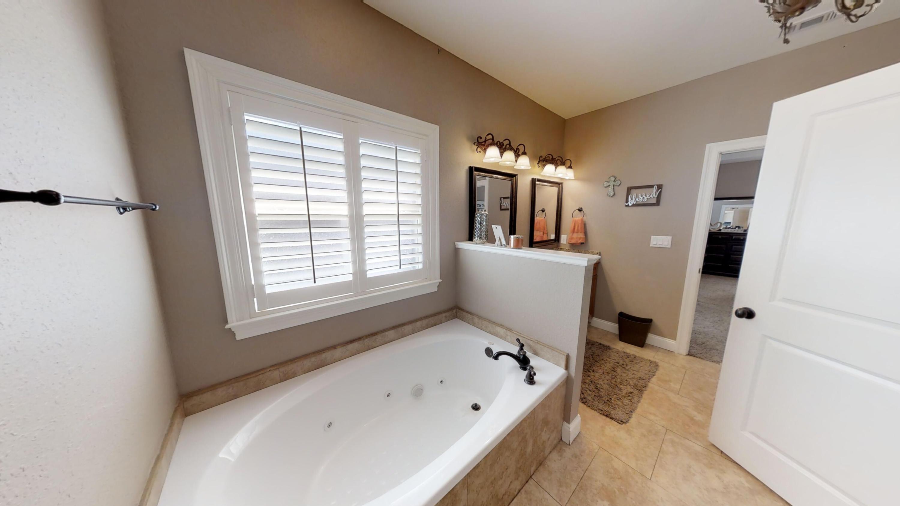 CHANAN ESTATES - Residential Lease