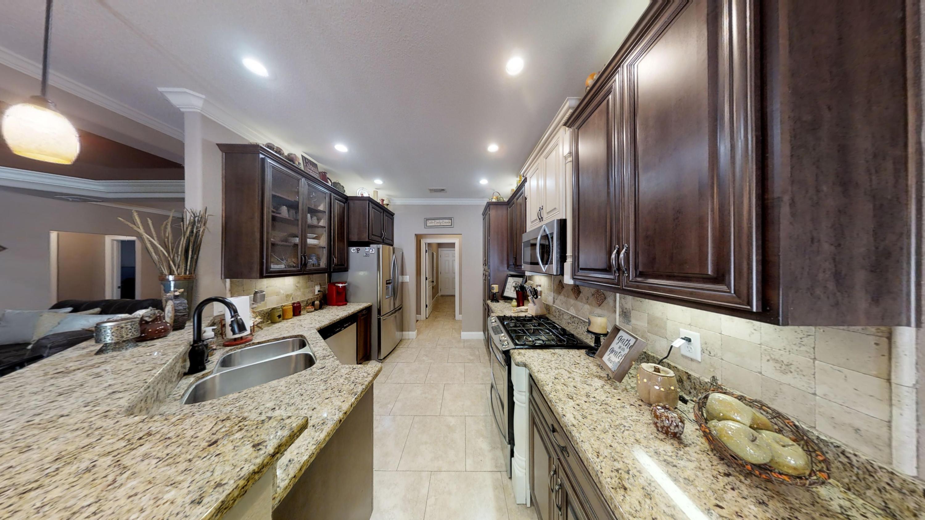 CHANAN ESTATES - Residential Lease