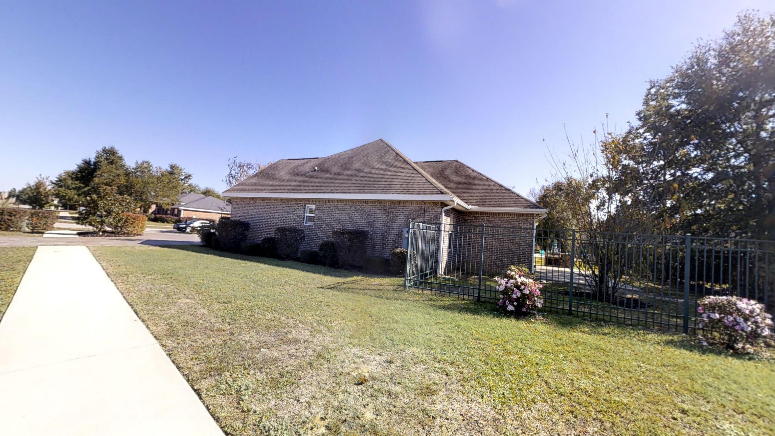 CHANAN ESTATES - Residential Lease