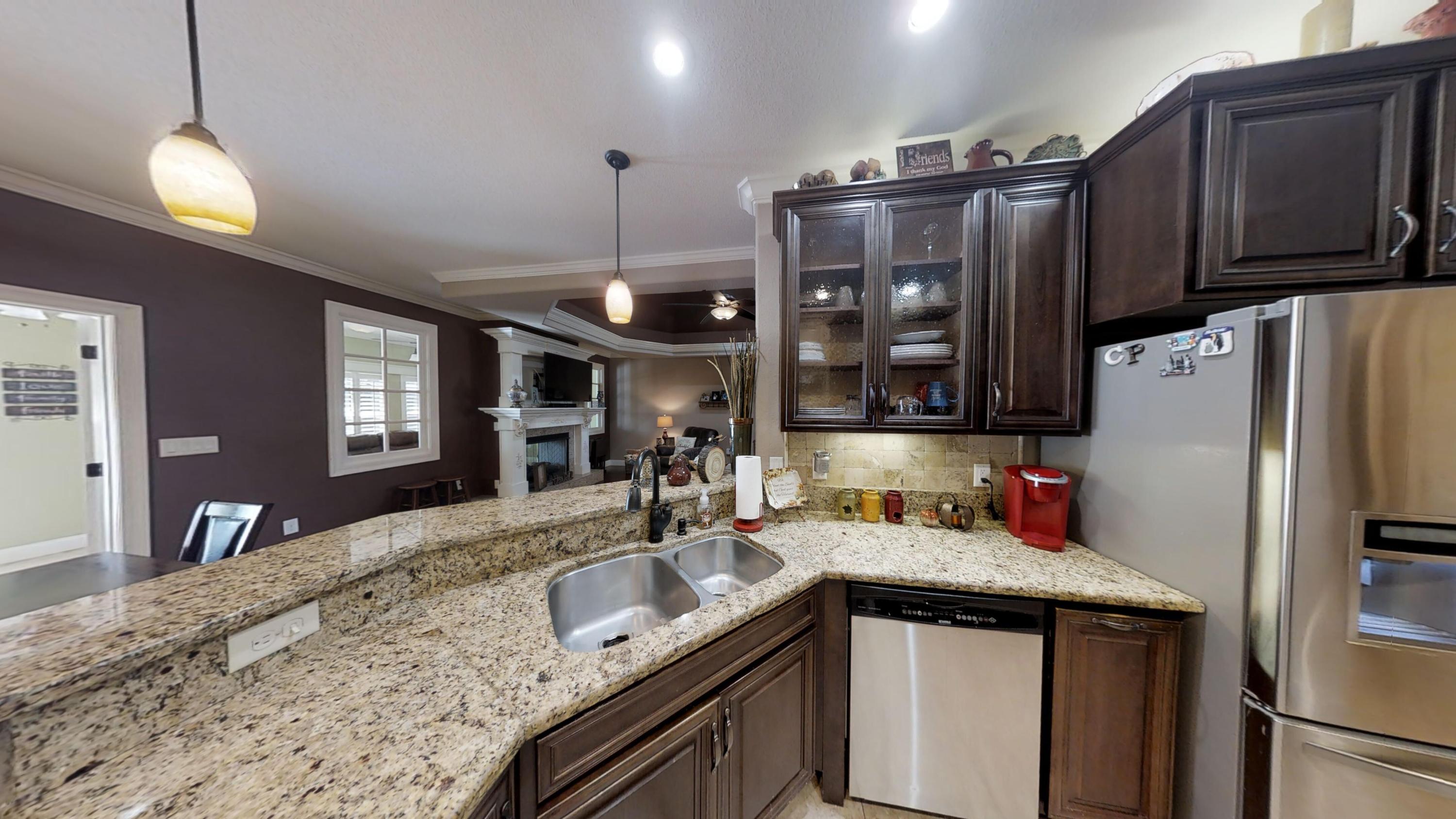 CHANAN ESTATES - Residential Lease