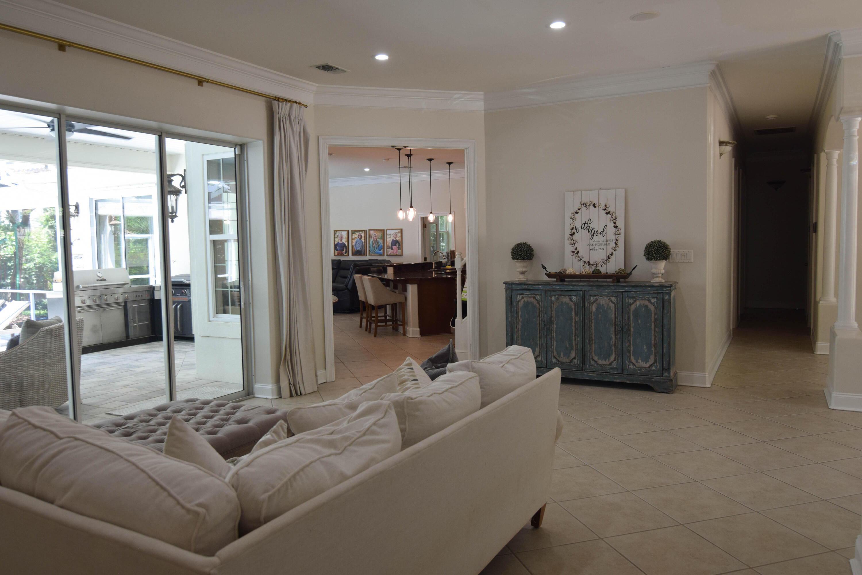 432 Admiral Court