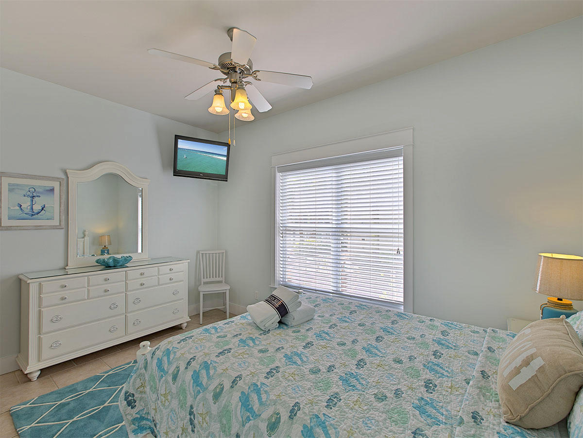 MIRAMAR BEACH COTTAGES - Residential