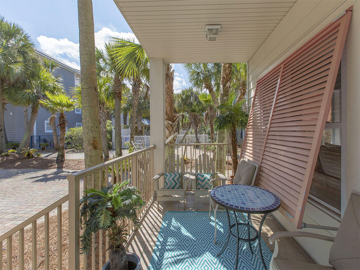 MIRAMAR BEACH COTTAGES - Residential